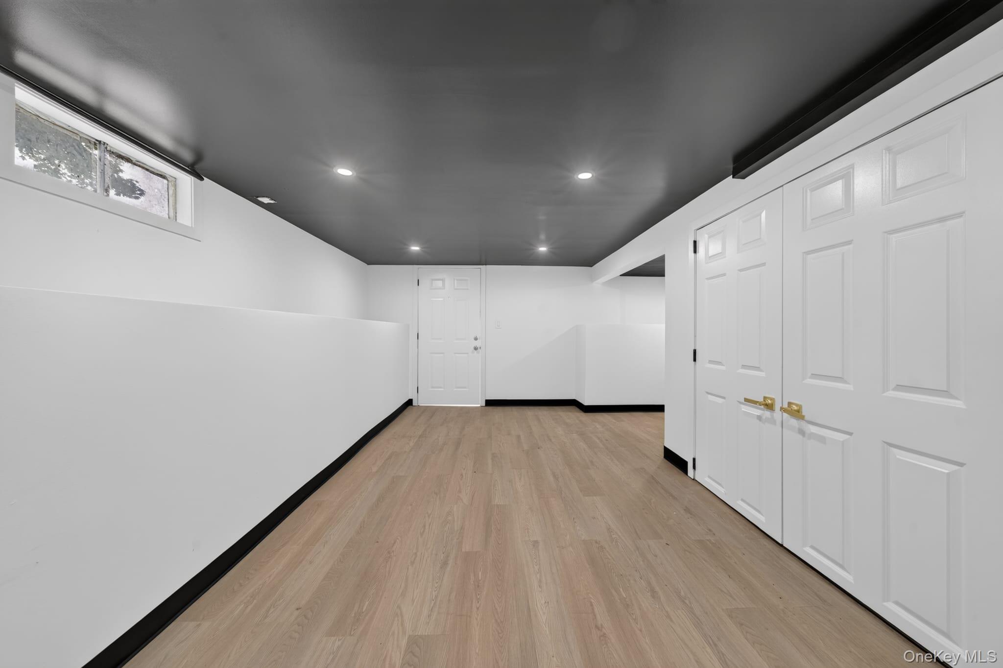 2602 Knickerbocker Avenue Property Photo 25
