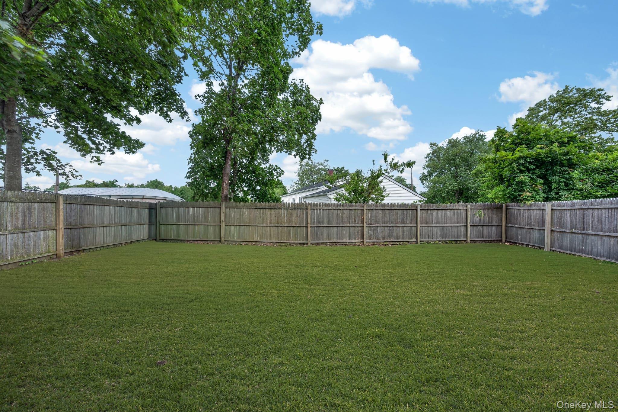 2602 Knickerbocker Avenue Property Photo 31