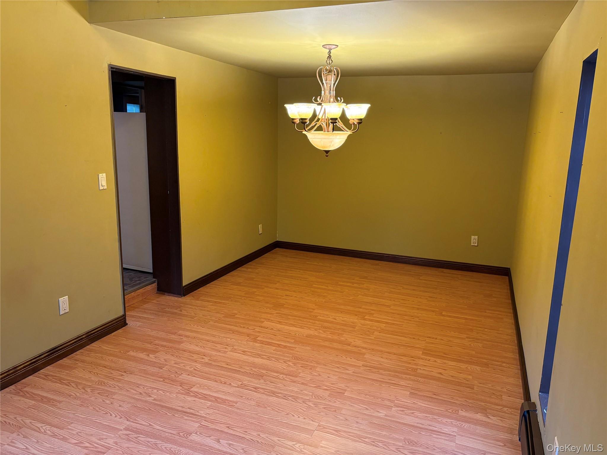 11 New York Avenue Property Photo 12