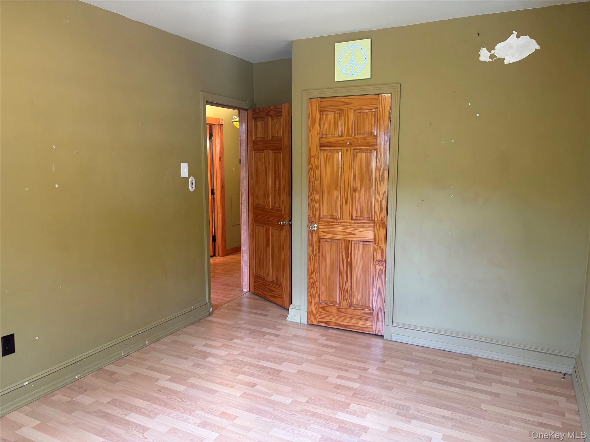 11 New York Avenue Property Photo 16