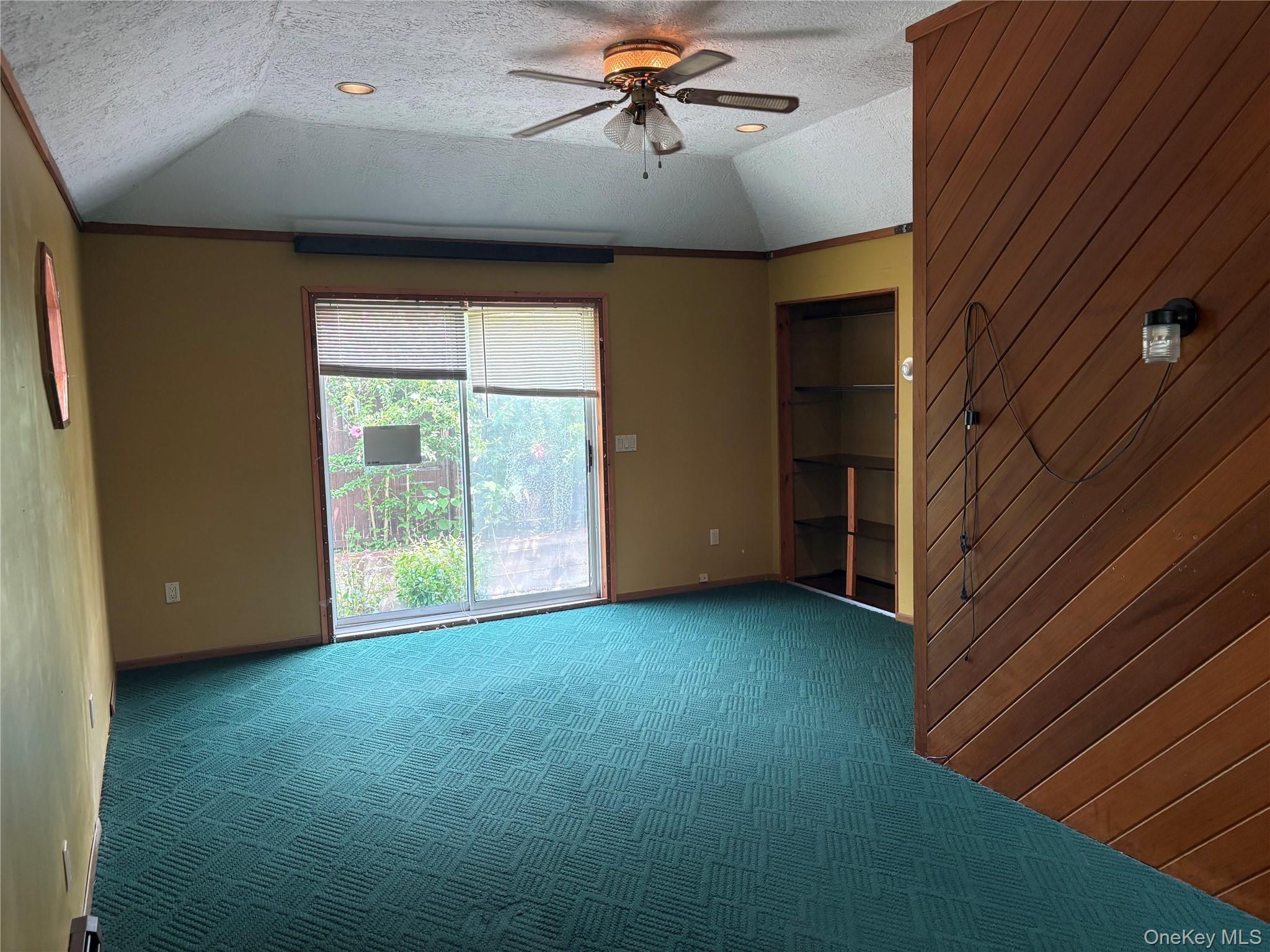 11 New York Avenue Property Photo 19