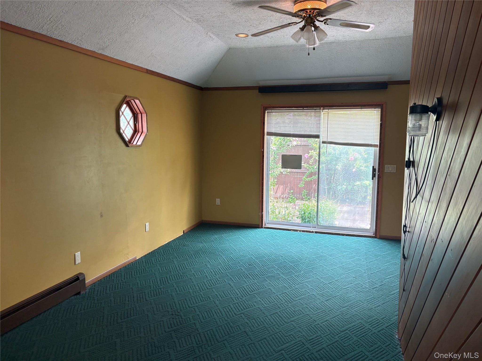 11 New York Avenue Property Photo 20