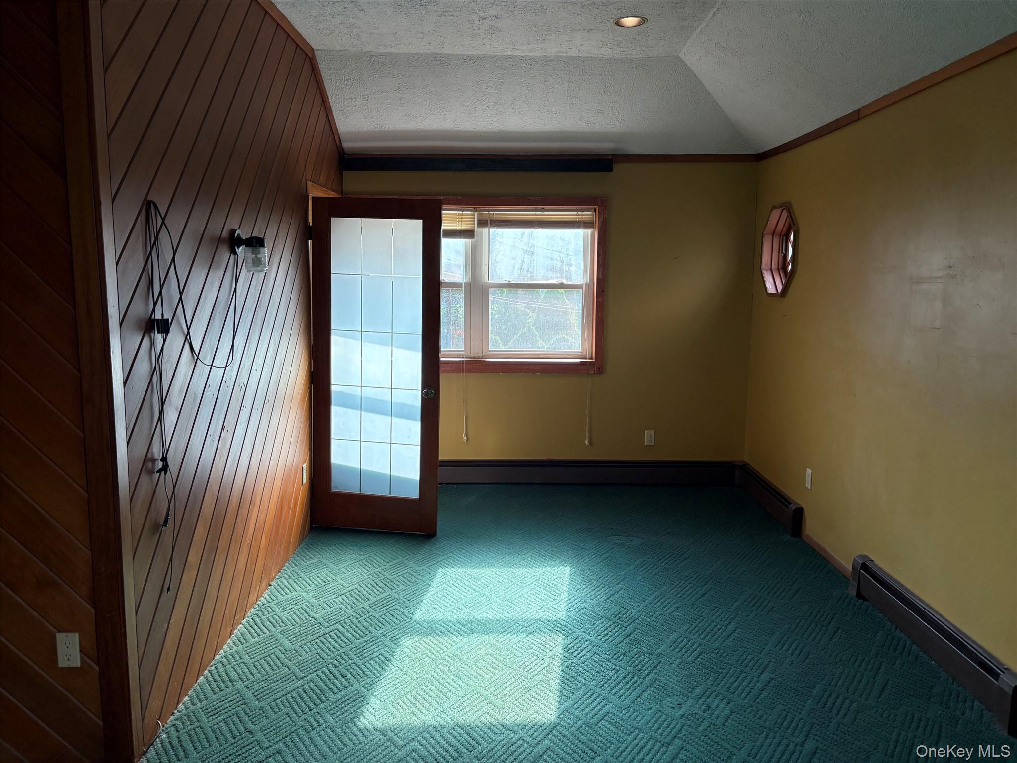 11 New York Avenue Property Photo 23