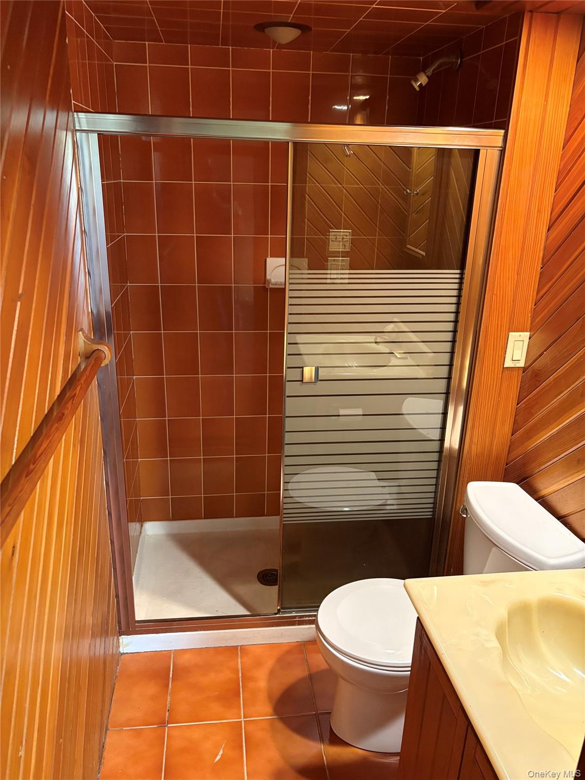 11 New York Avenue Property Photo 24