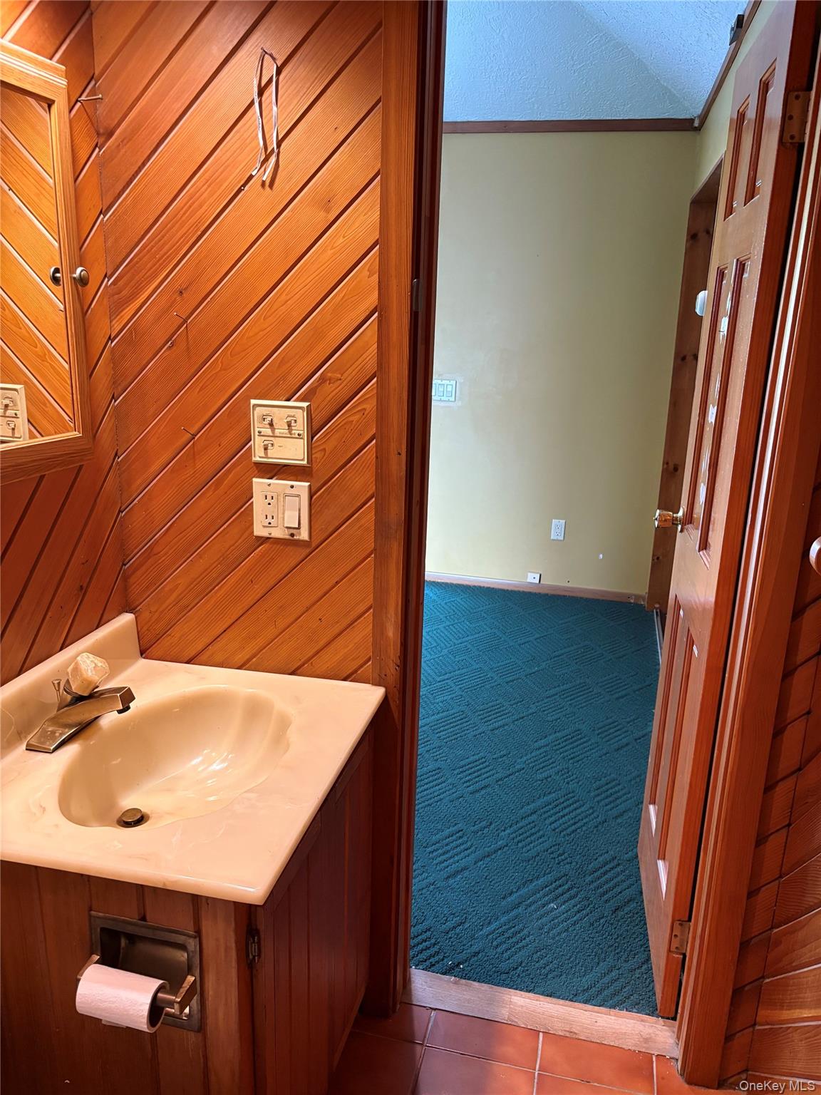 11 New York Avenue Property Photo 25