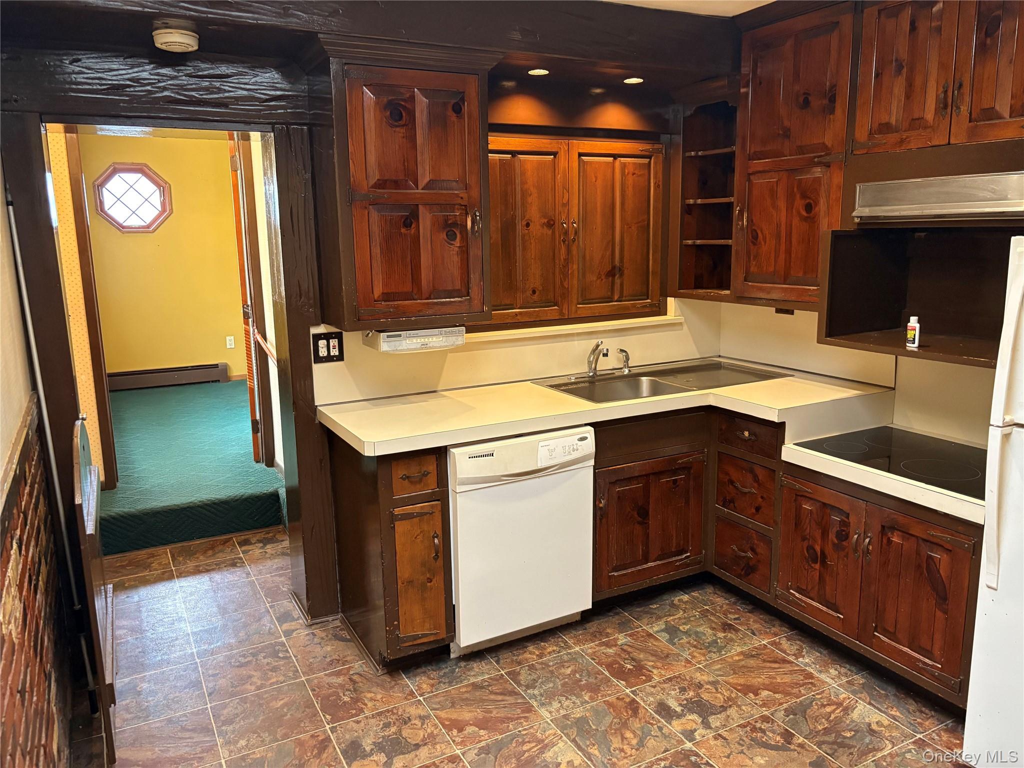11 New York Avenue Property Photo 26