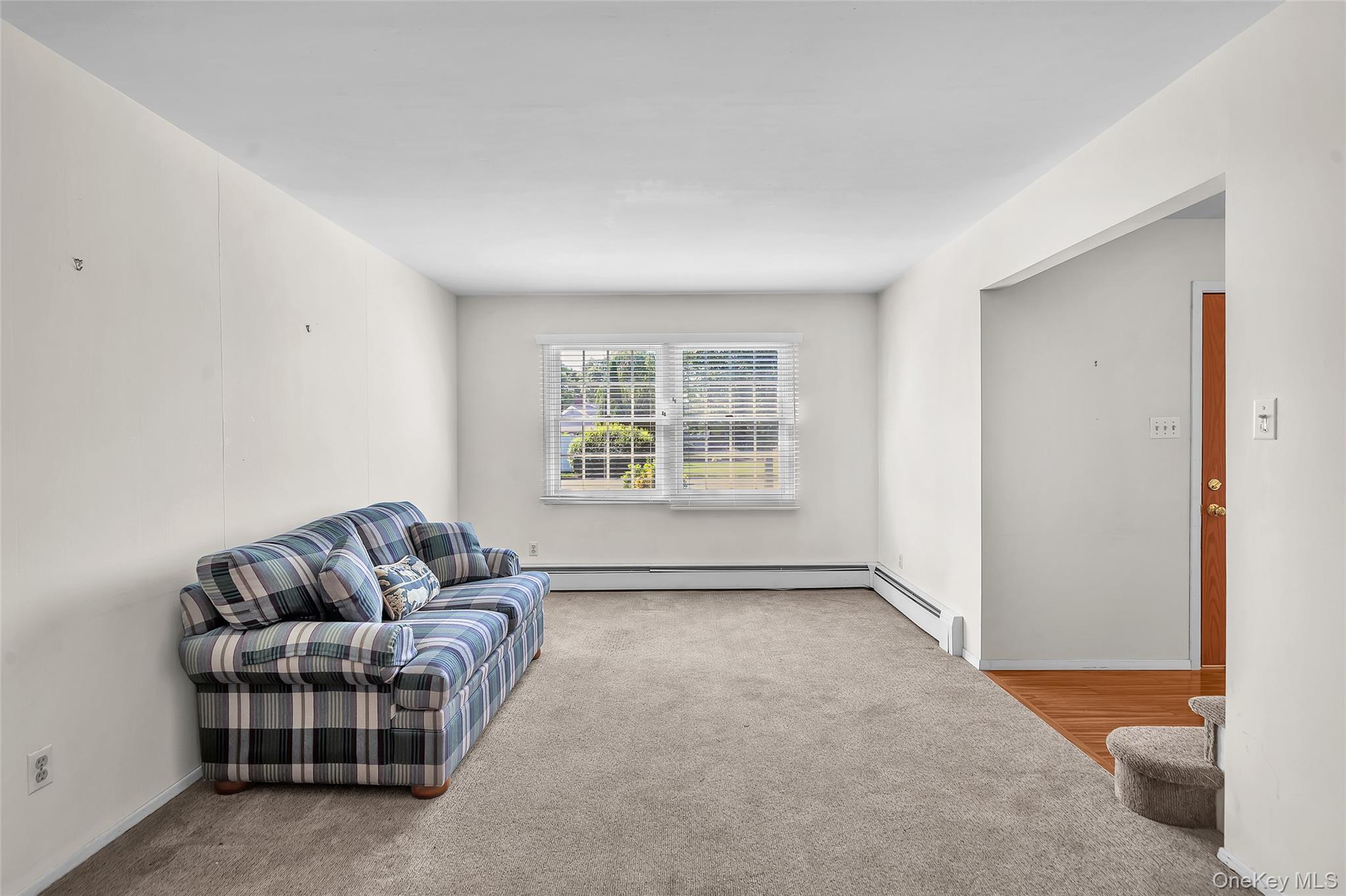 35 Royalston Lane Property Photo 15