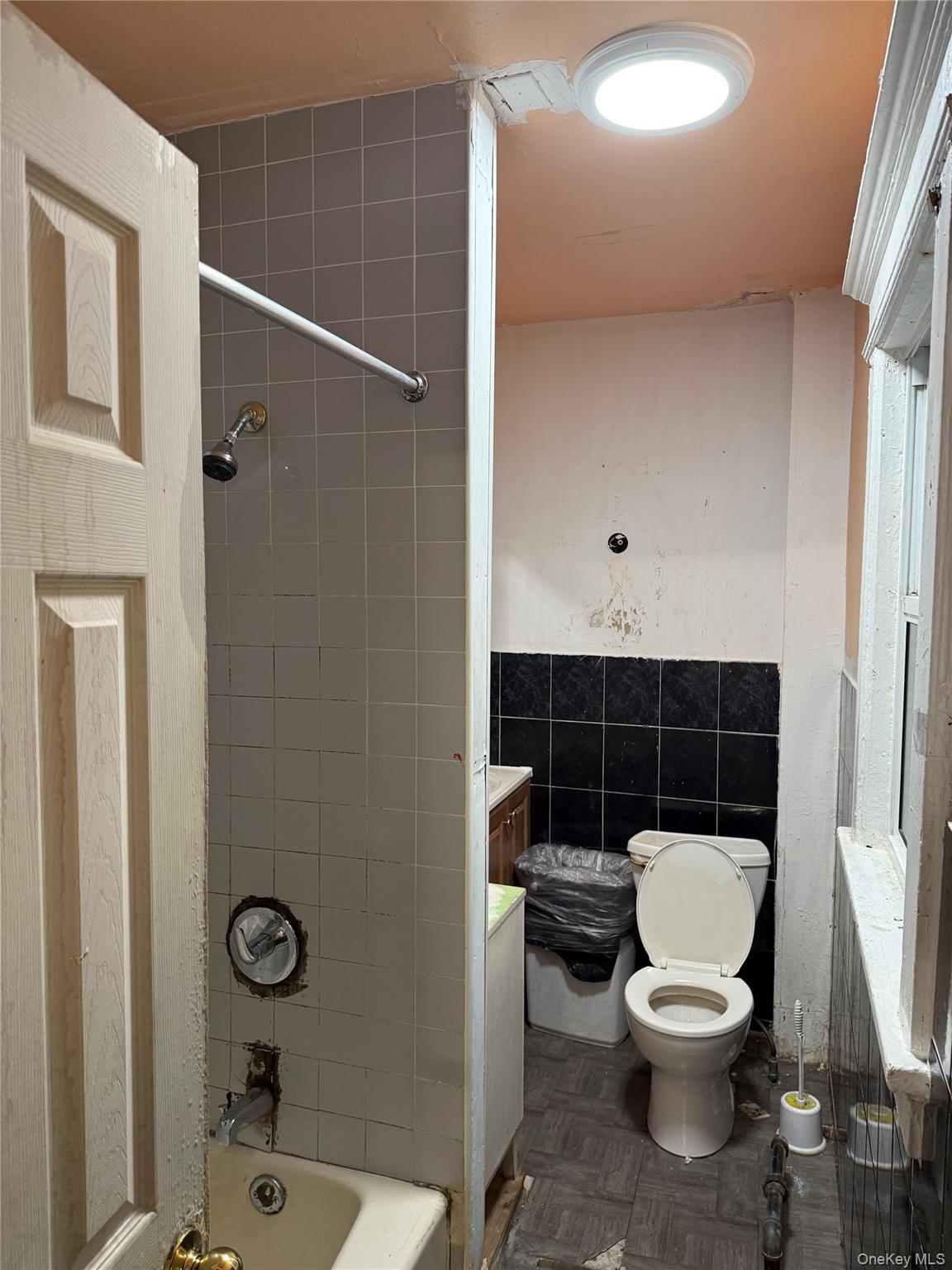 151 Amherst Street Property Photo 11