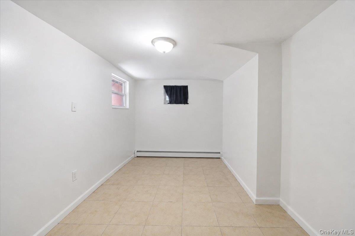 918 Summit Avenue Property Photo 8
