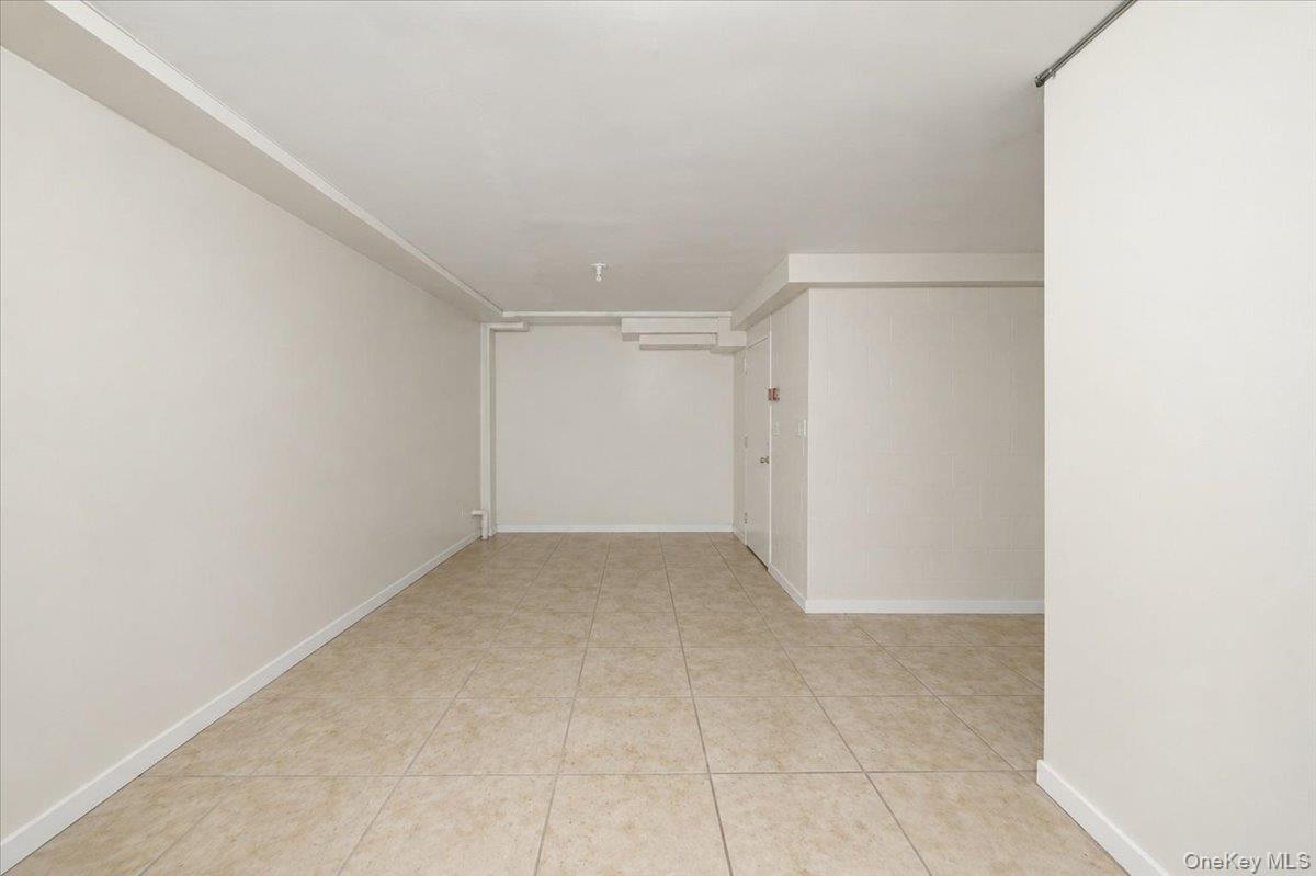 918 Summit Avenue Property Photo 16