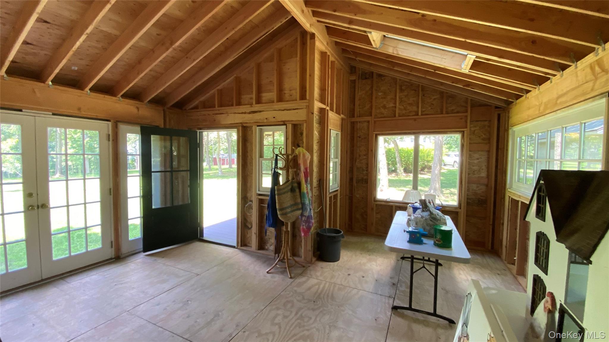 6 Renda Street Property Photo 8