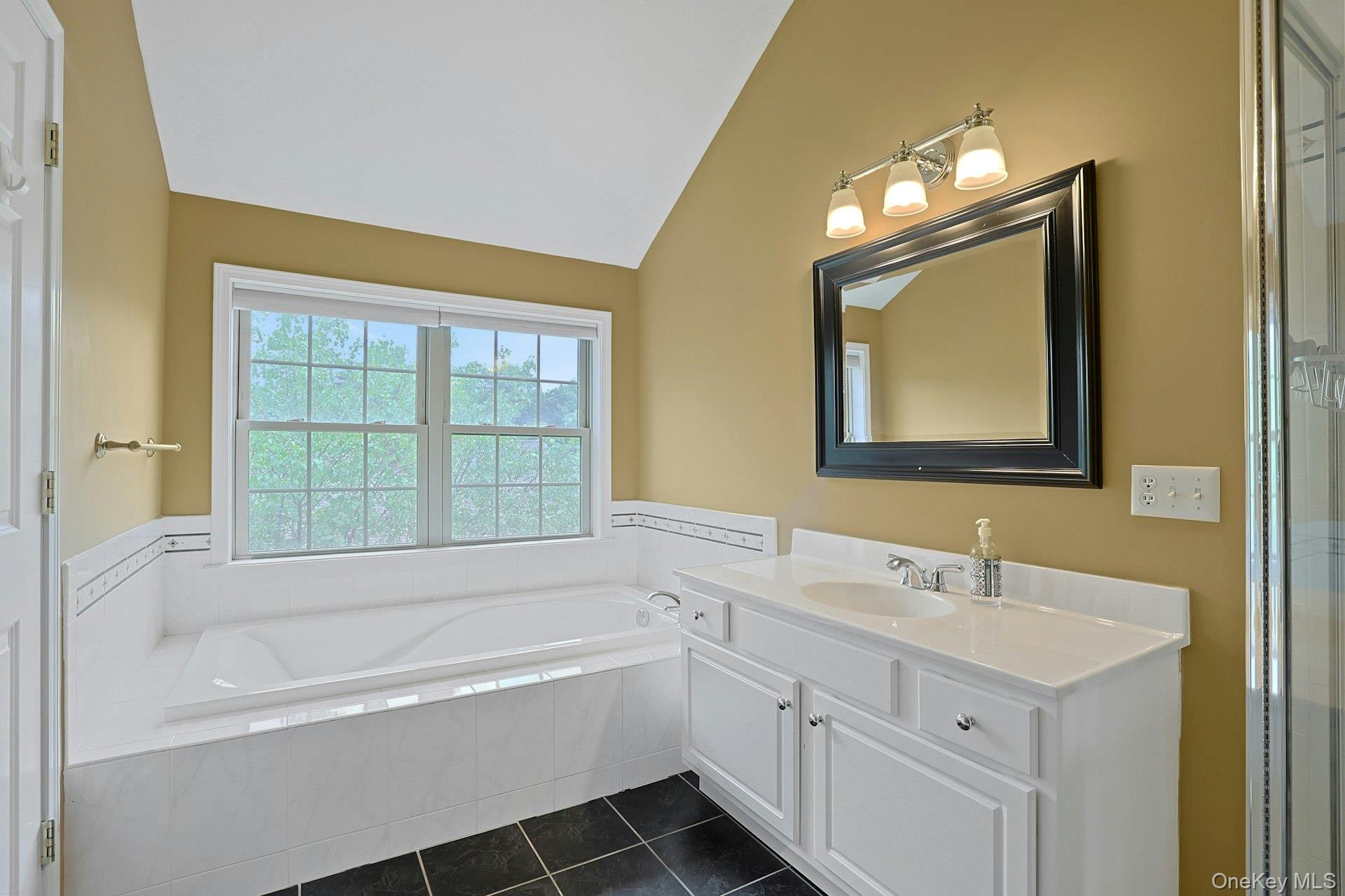 17 Winhaven Court 8 Property Photo 32