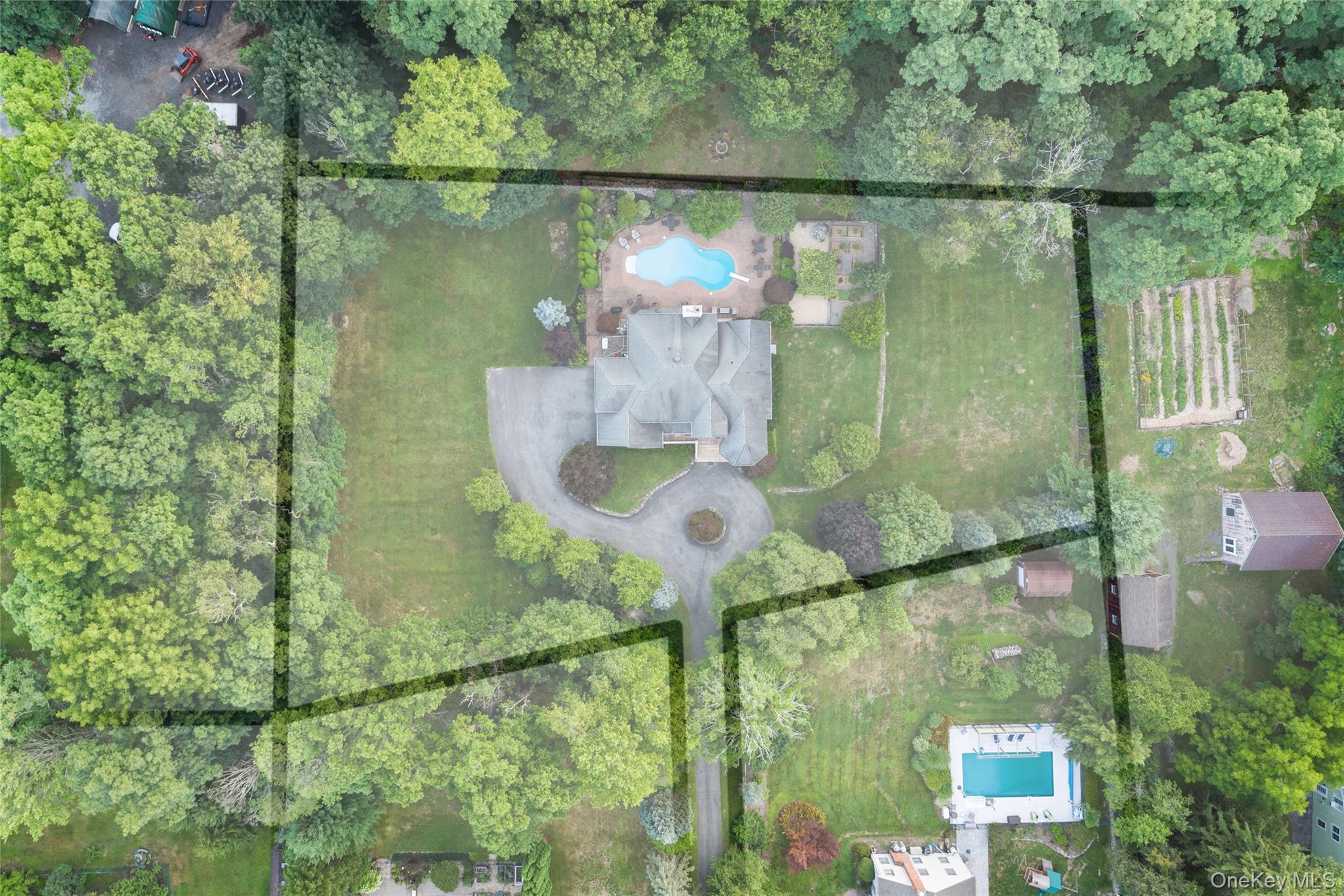 219 Taylor Road Property Photo 8