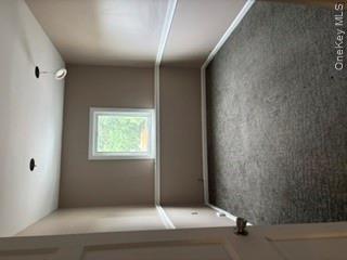 213 Higbie Lane Property Photo 6