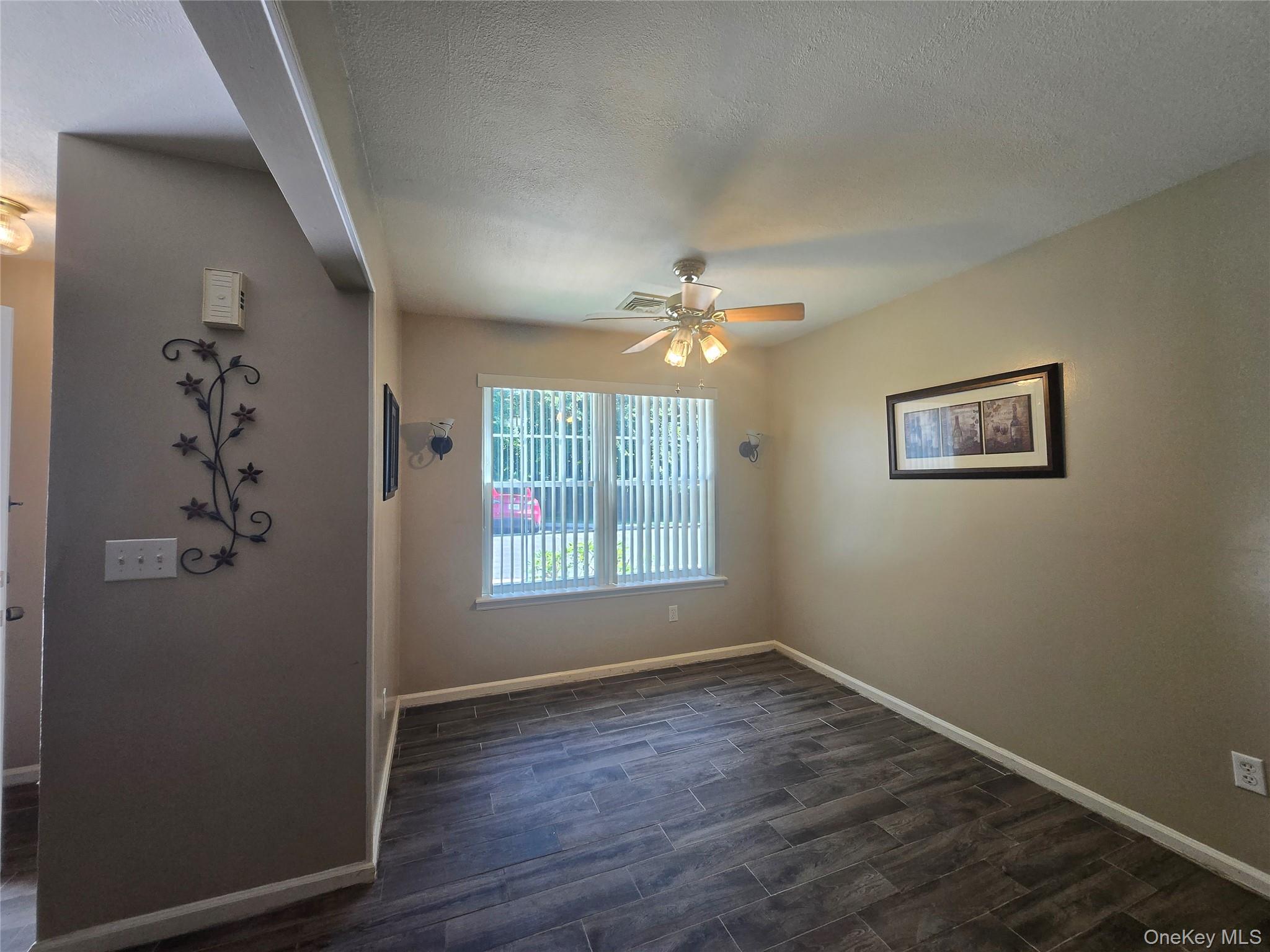49 Jimal Drive Property Photo 8