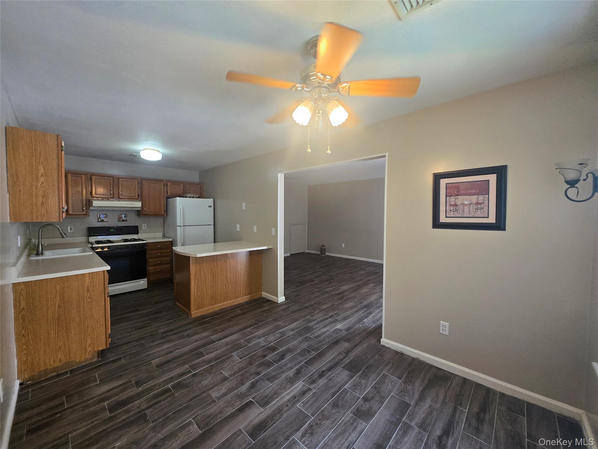 49 Jimal Drive Property Photo 9
