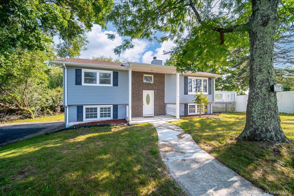 225 Knoell Road Property Photo 2