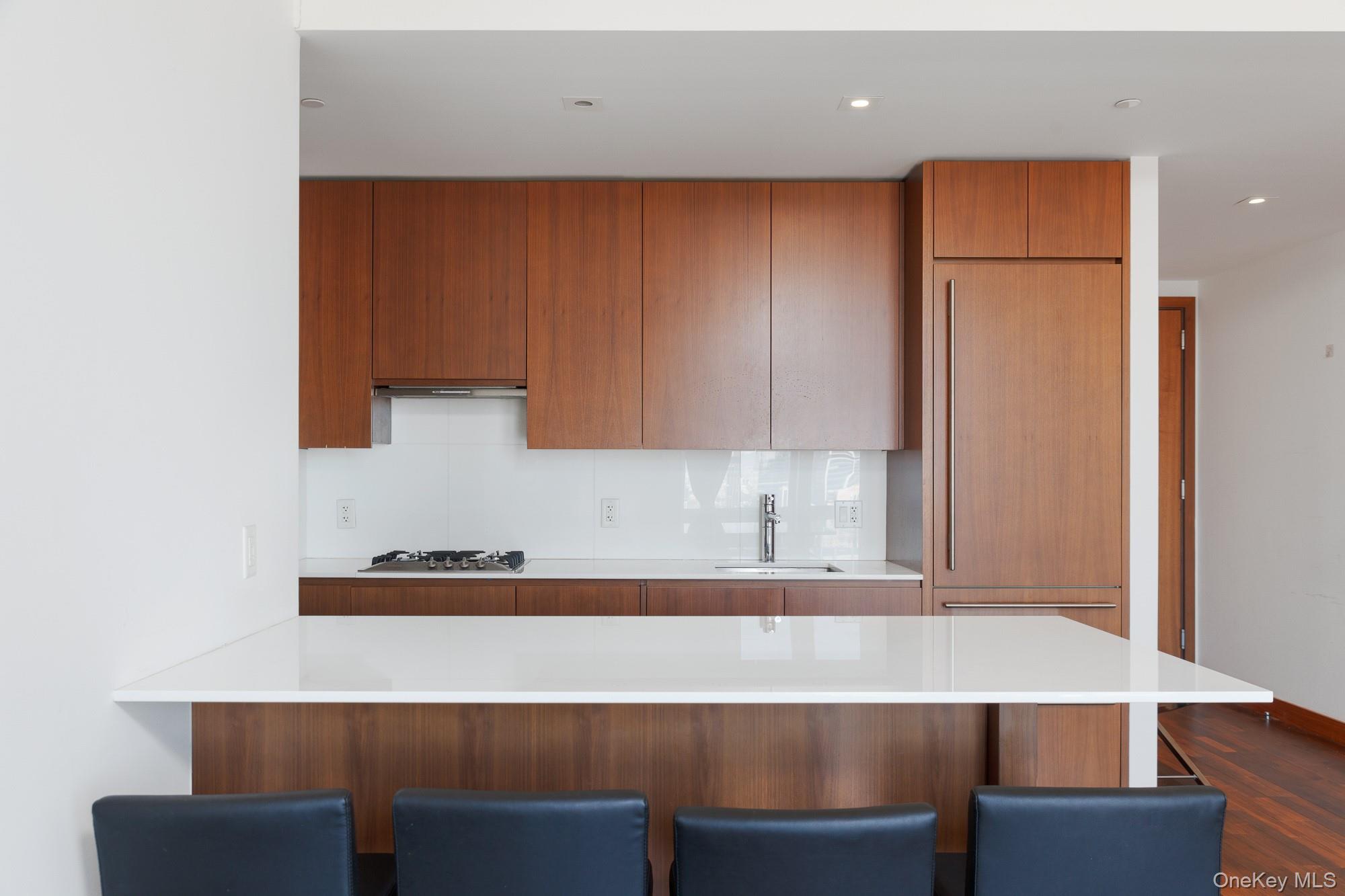 400 Fifth Avenue Property Photo 6