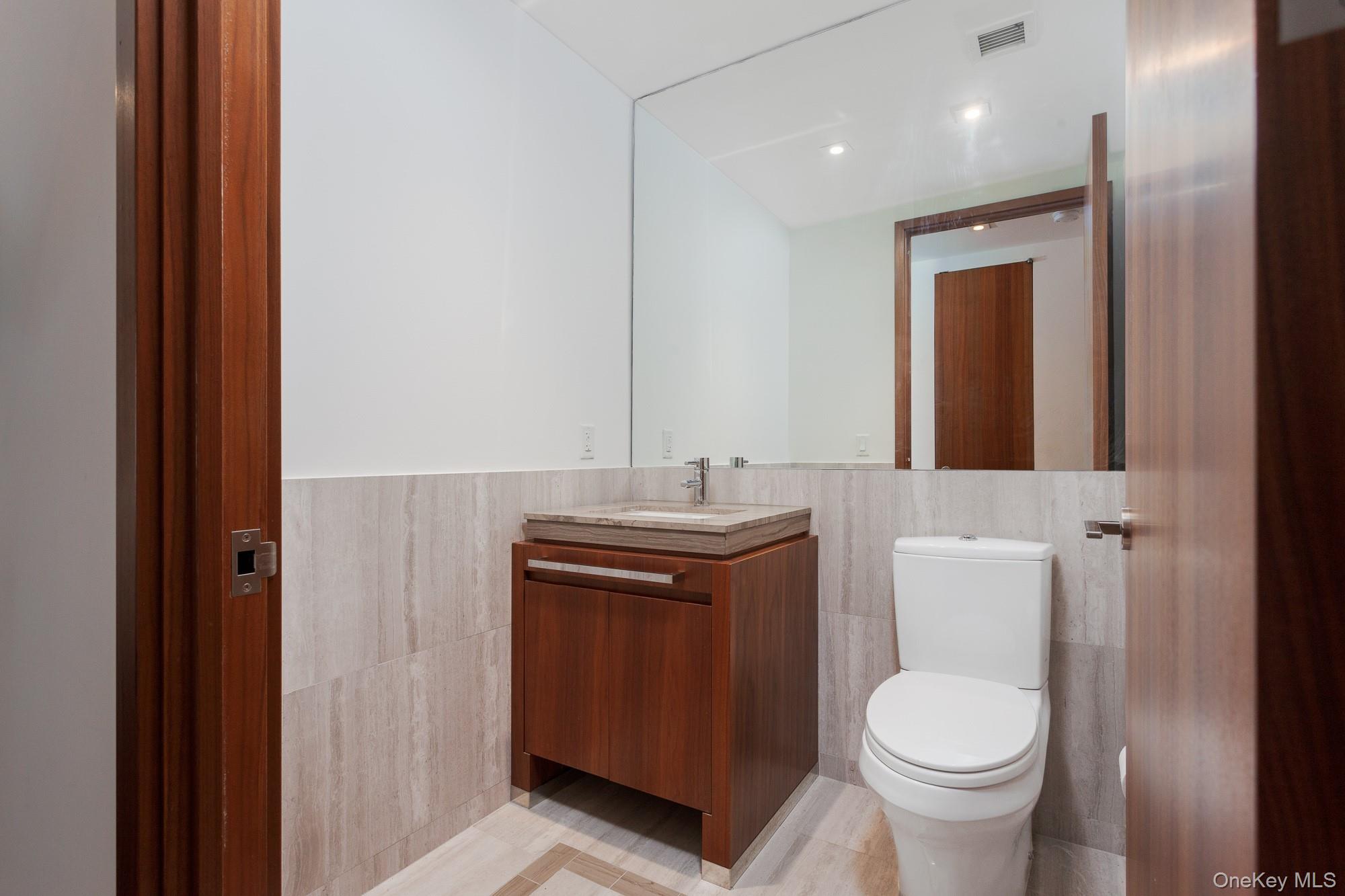 400 Fifth Avenue Property Photo 10