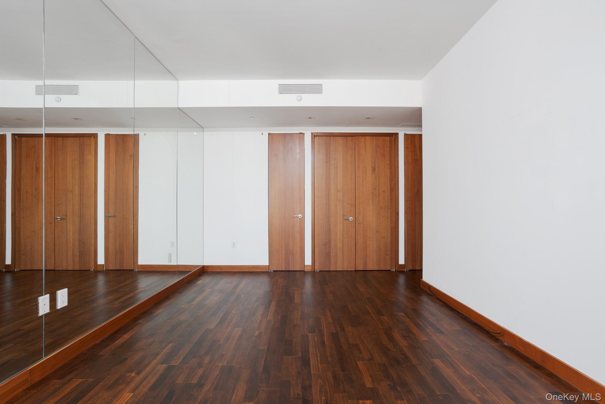 400 Fifth Avenue Property Photo 12