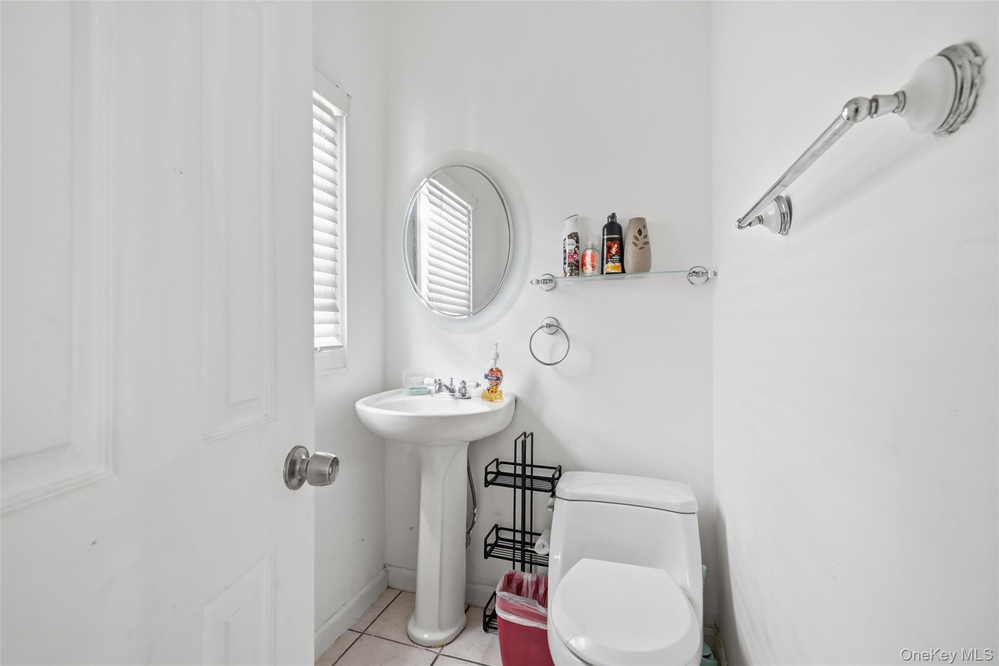 140 E Pine Street Property Photo 8
