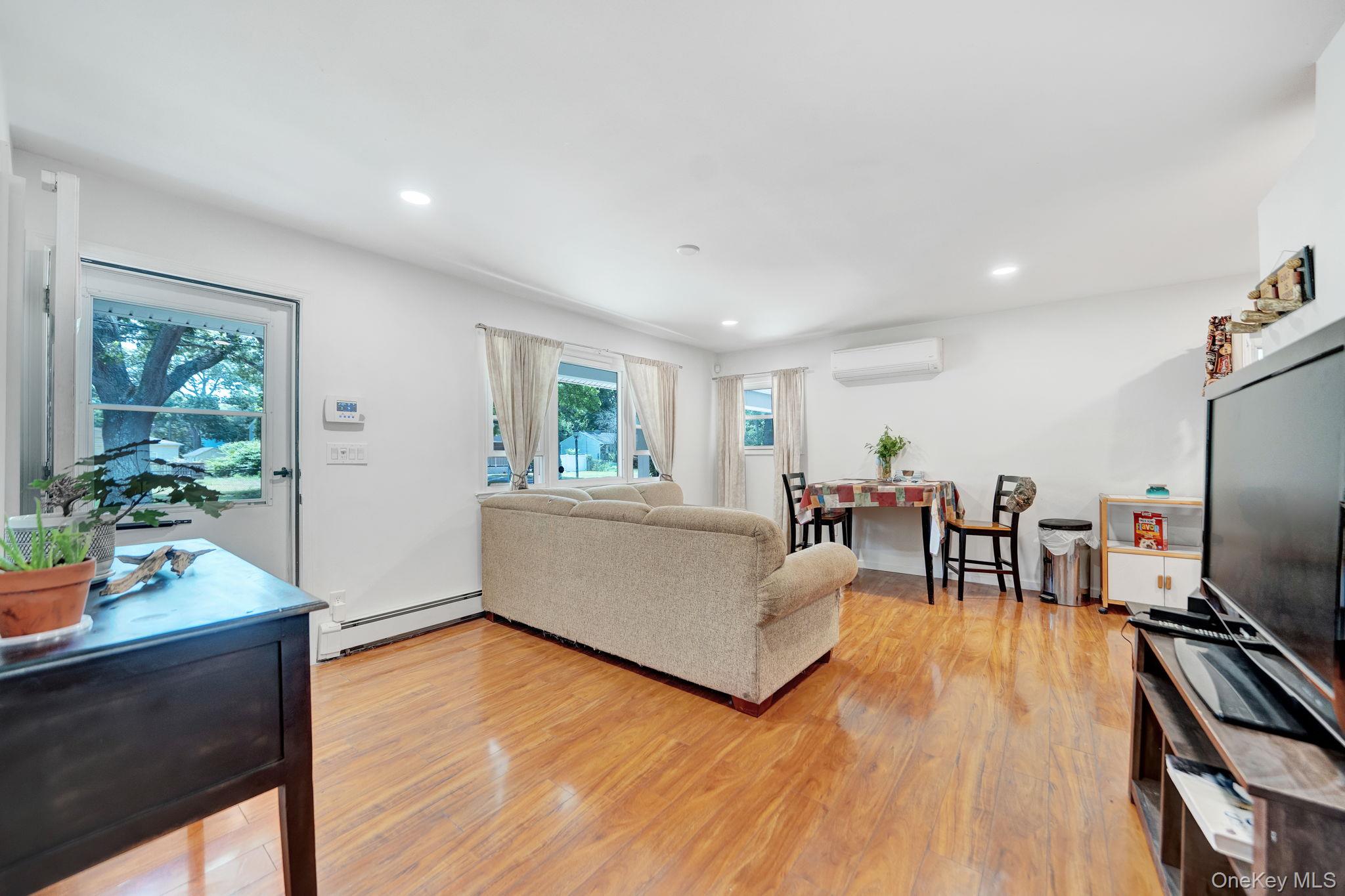 109 Pine Road Property Photo 4