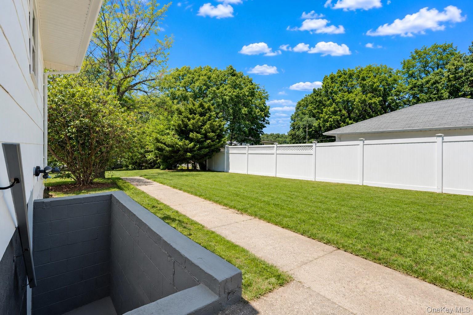 3 Park Avenue Property Photo 23