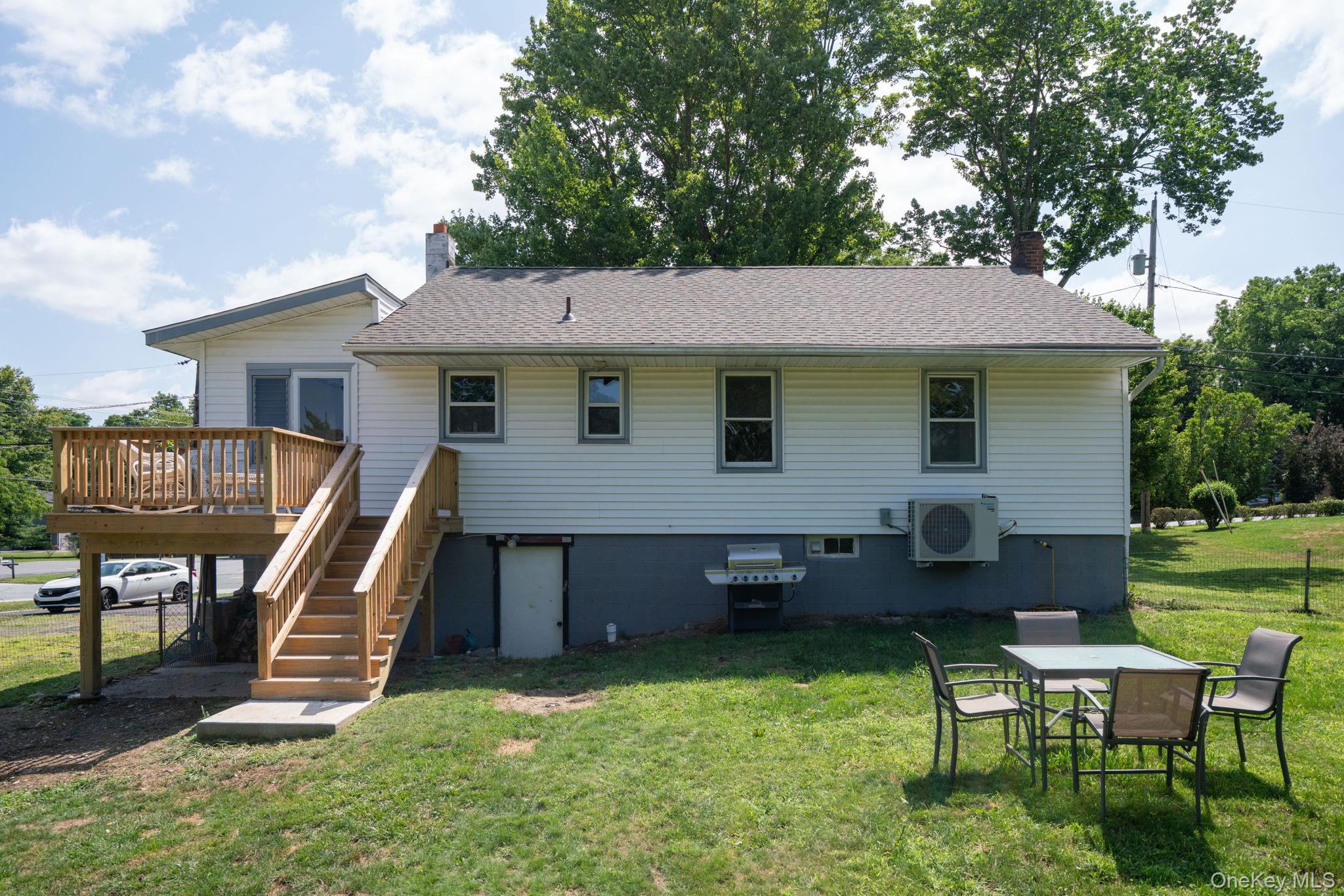 601 Lakeside Road Property Photo 38