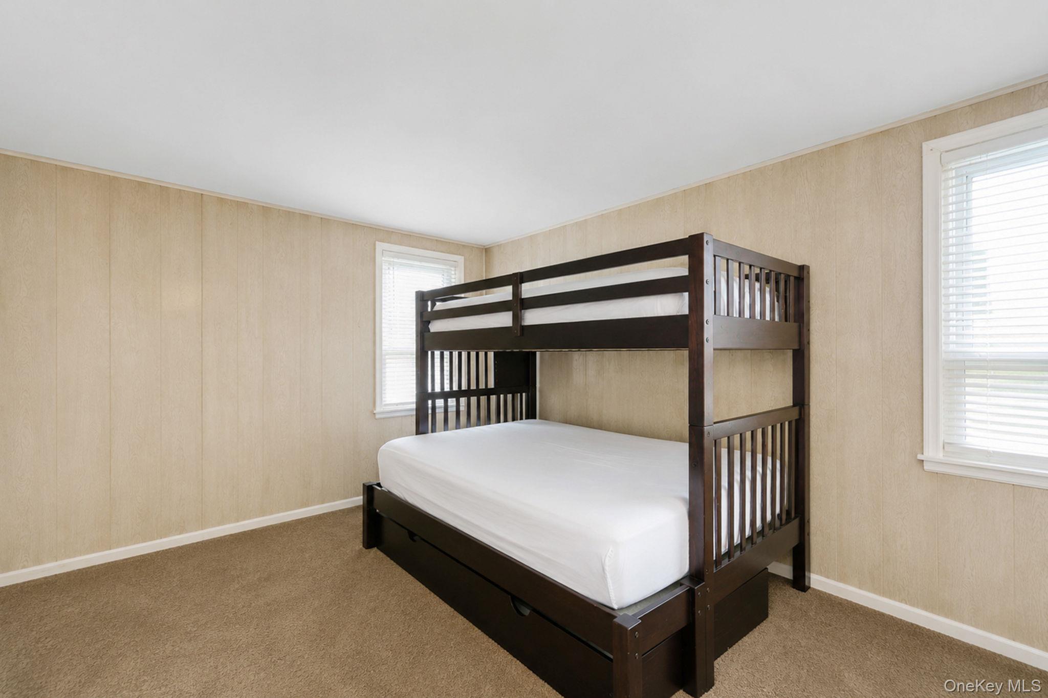 93 Deauville Boulevard Property Photo 16