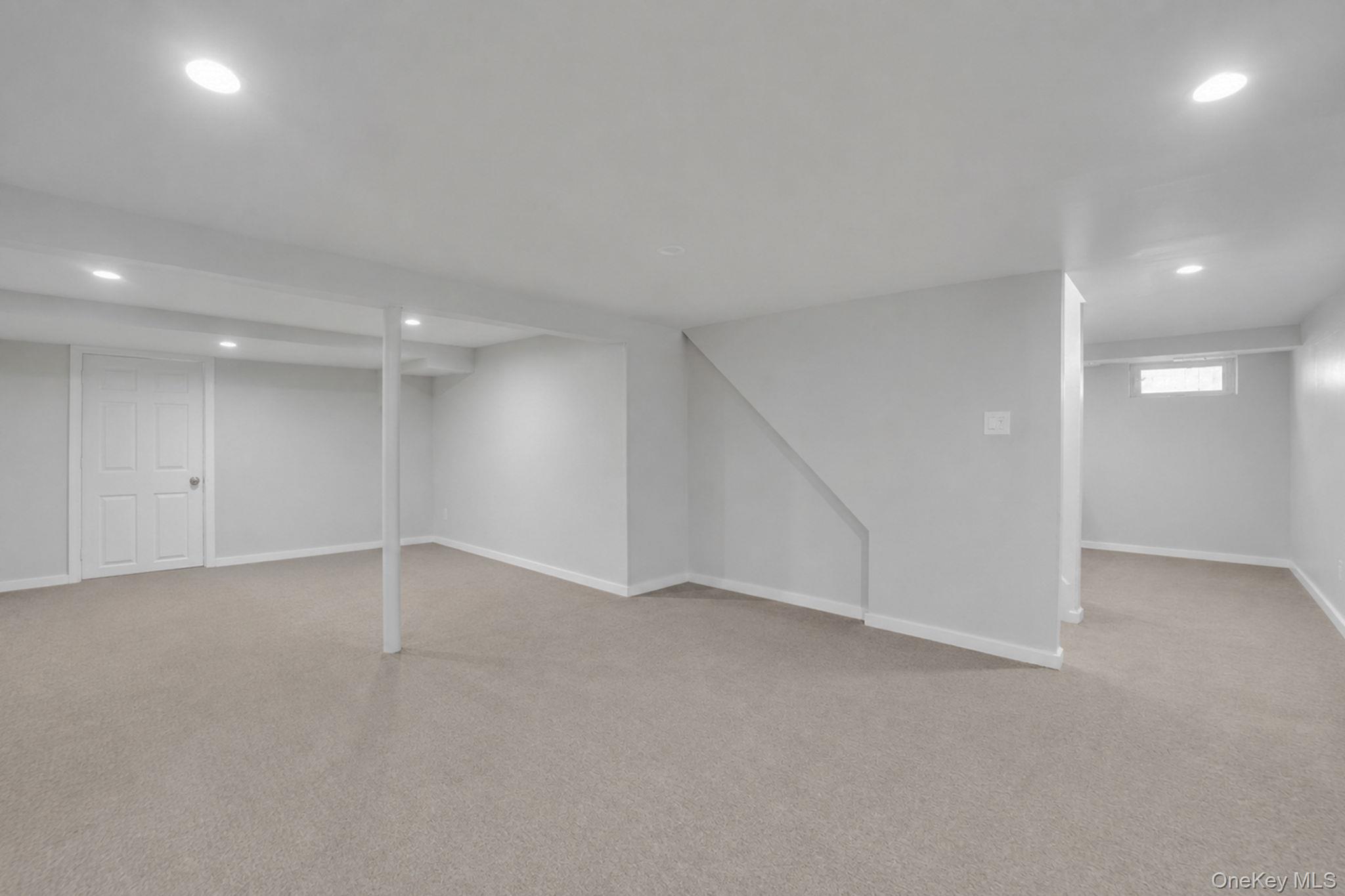 93 Deauville Boulevard Property Photo 25