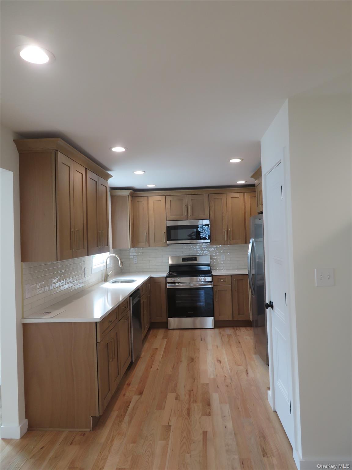 271 Washington Avenue Property Photo 14