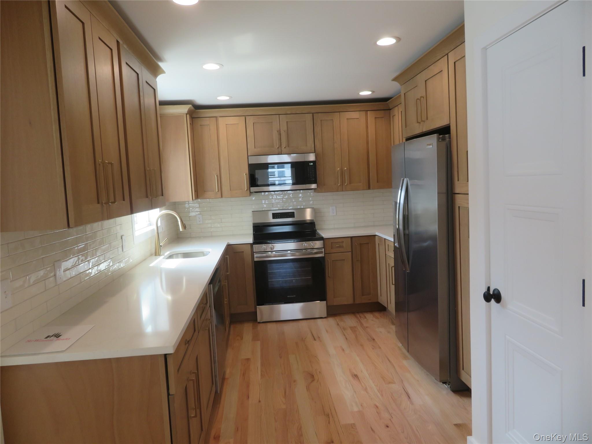 271 Washington Avenue Property Photo 15