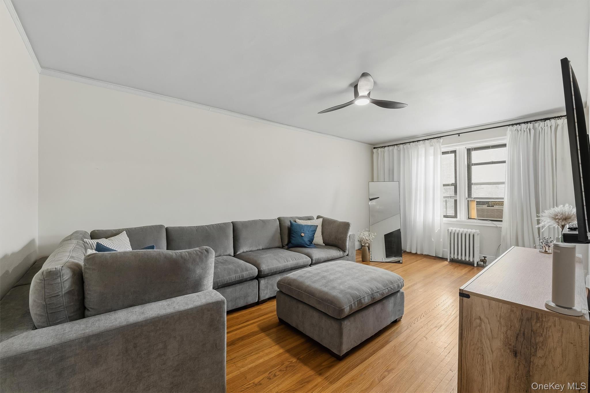 475 Bronx River Road 4b Property Photo 6