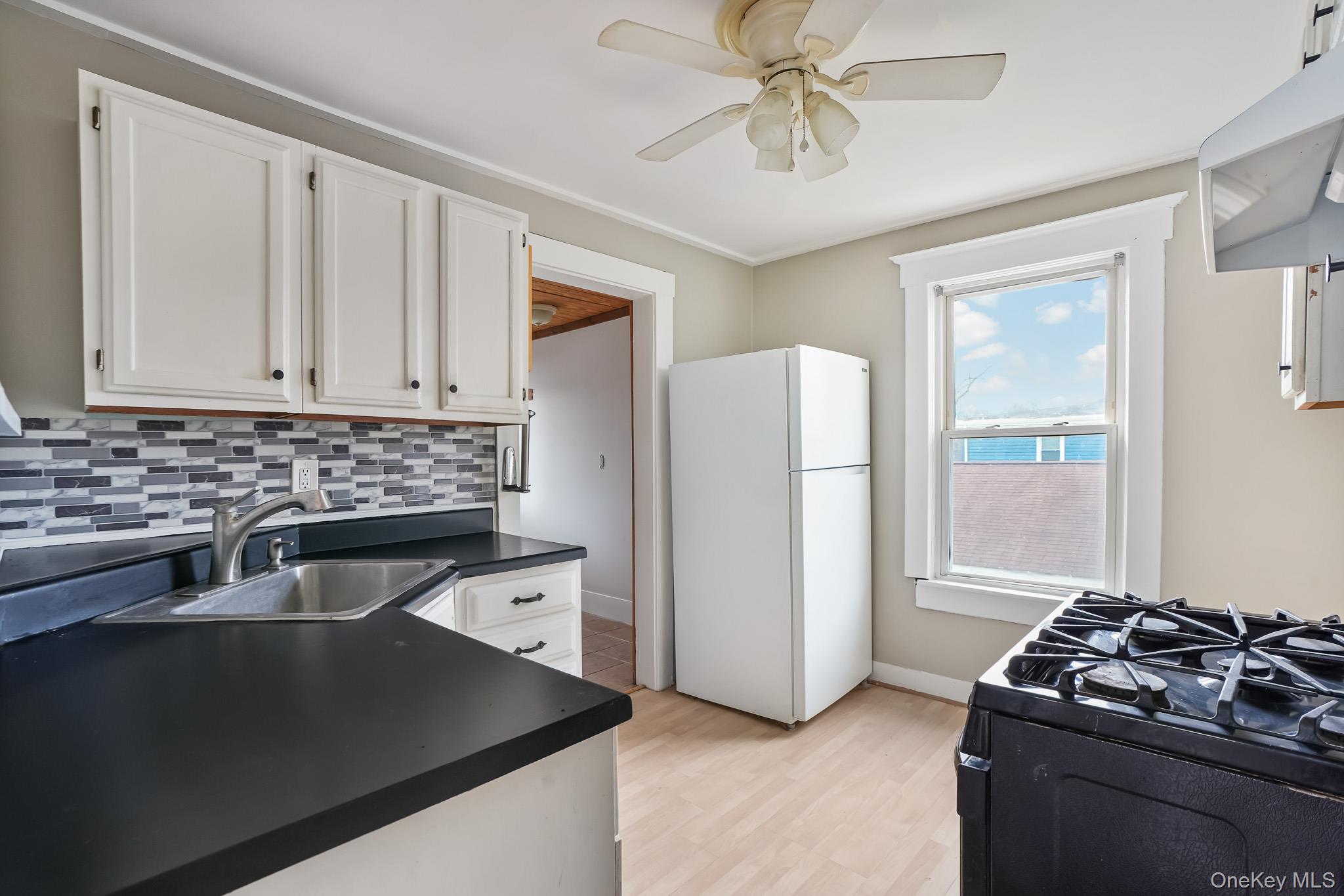 708 Tower Avenue Property Photo 18
