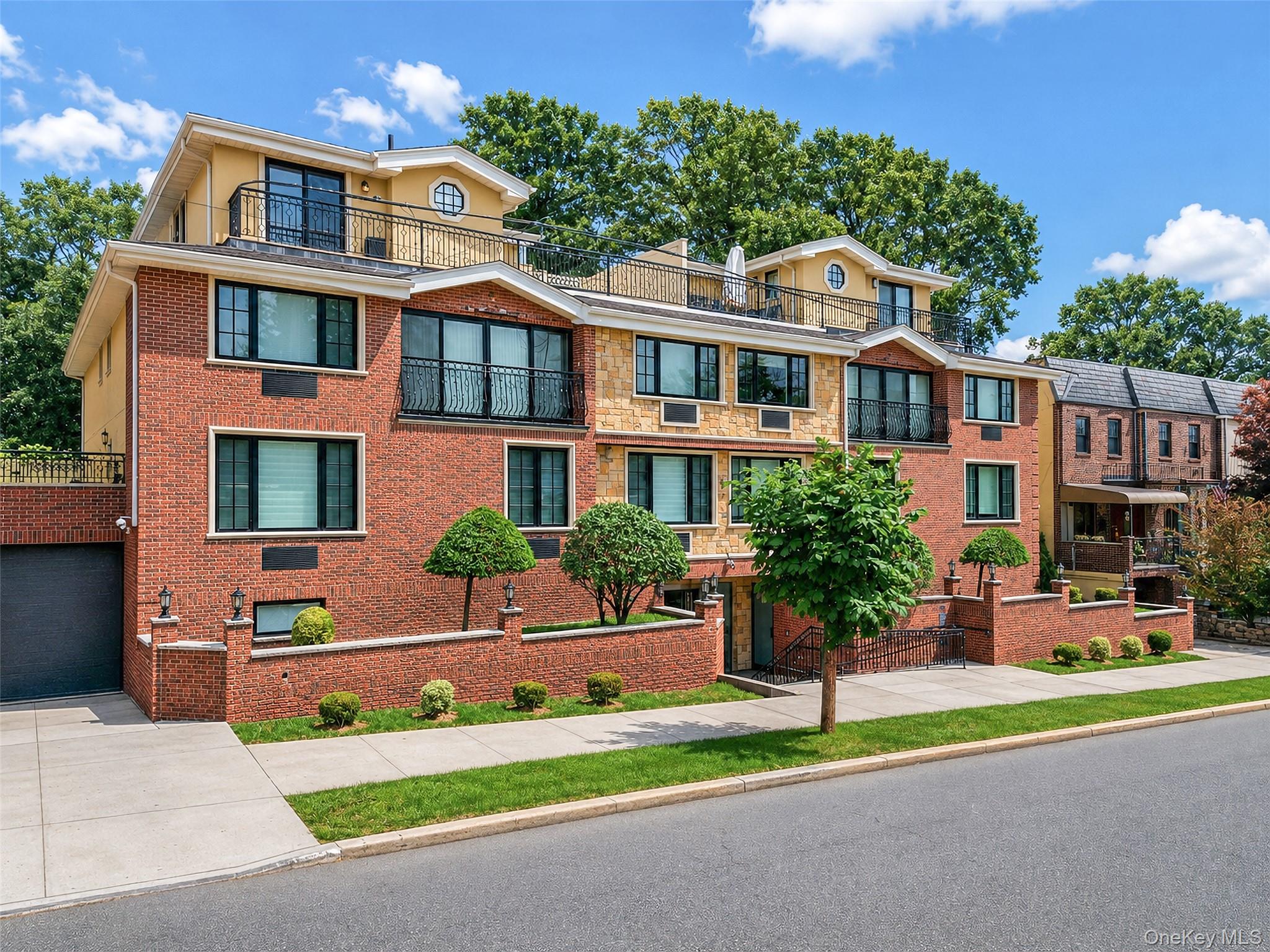 185 Battery Avenue 2a Property Photo 2