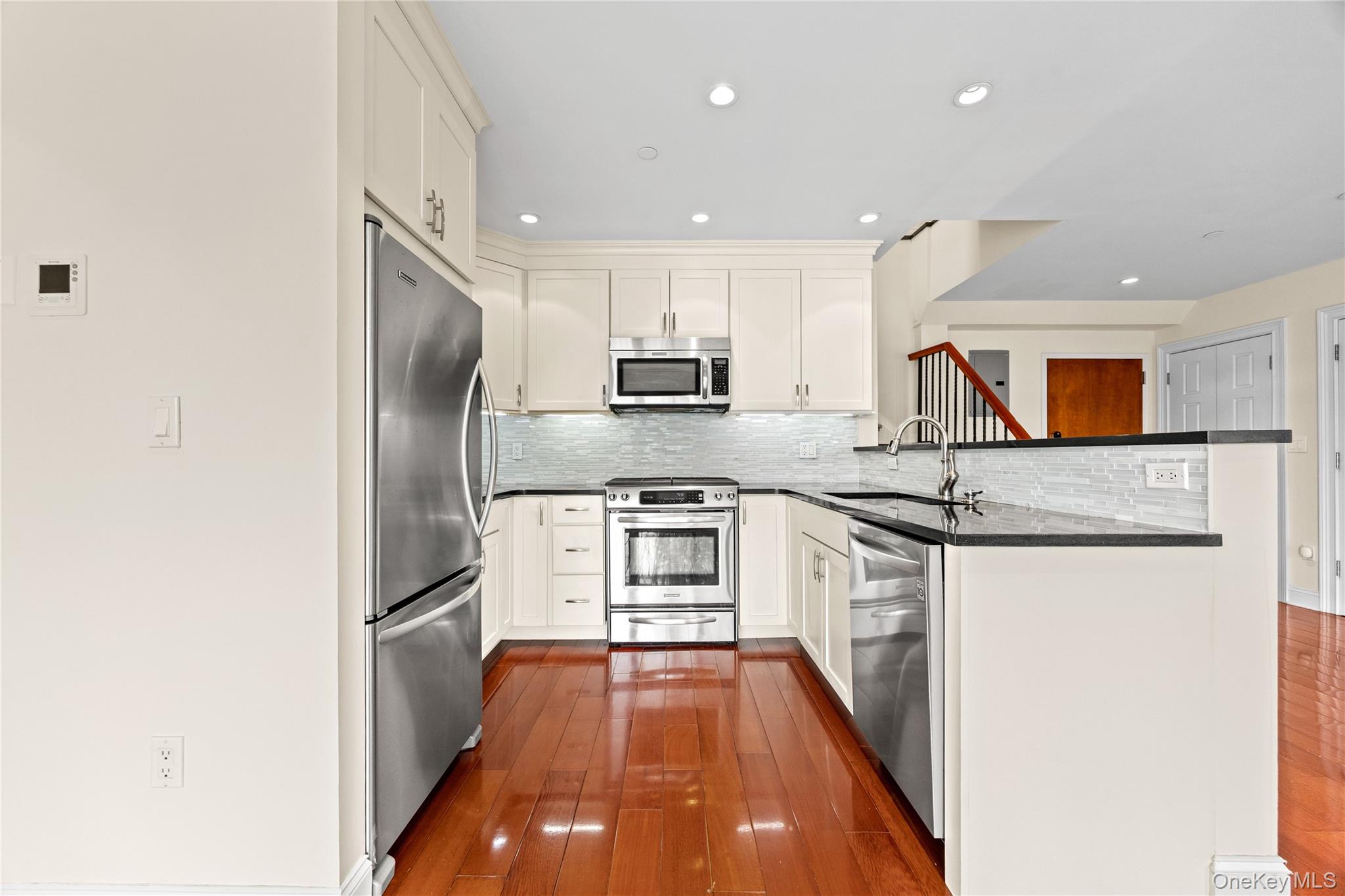 185 Battery Avenue 2a Property Photo 11