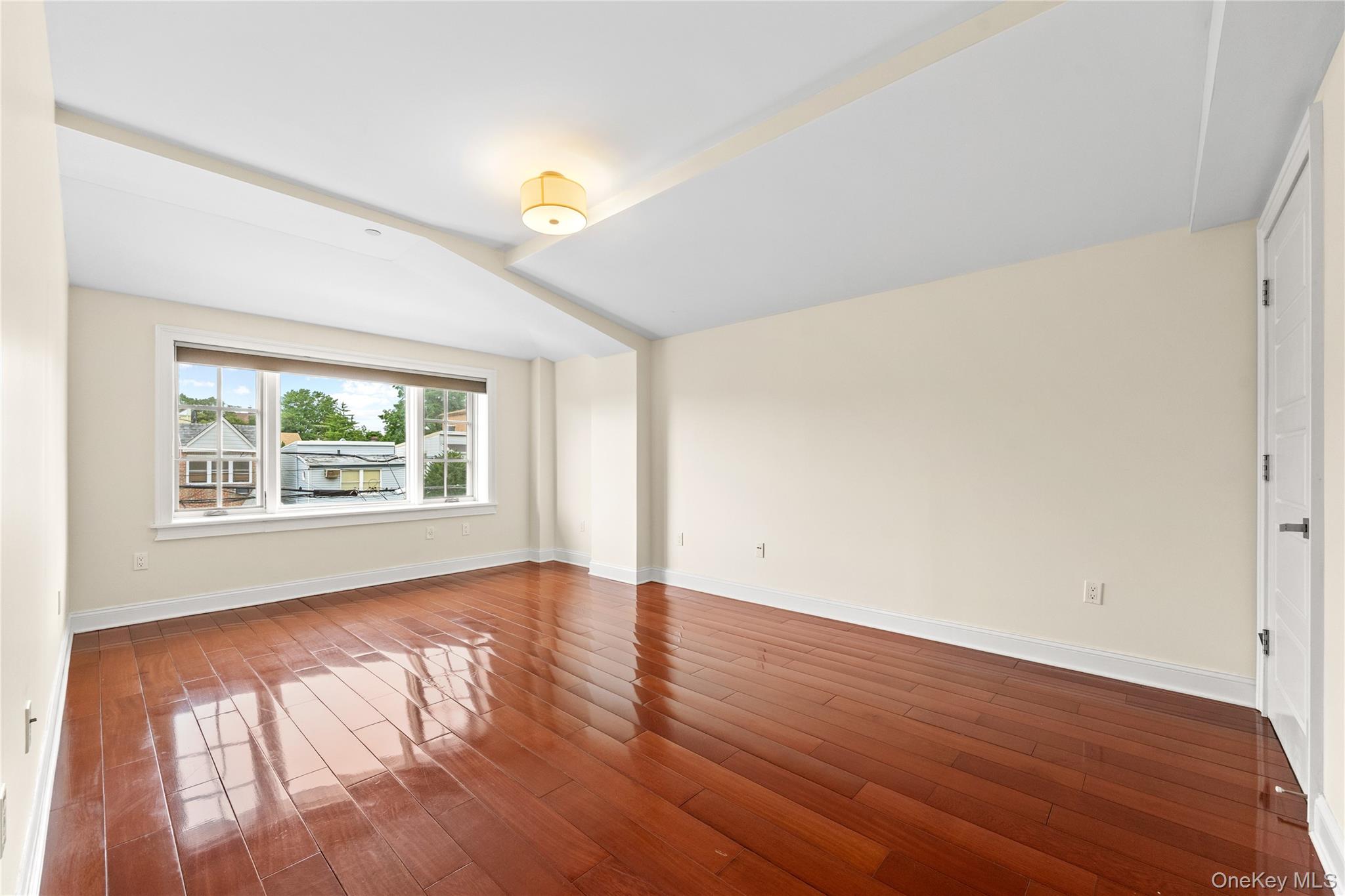 185 Battery Avenue 2a Property Photo 14