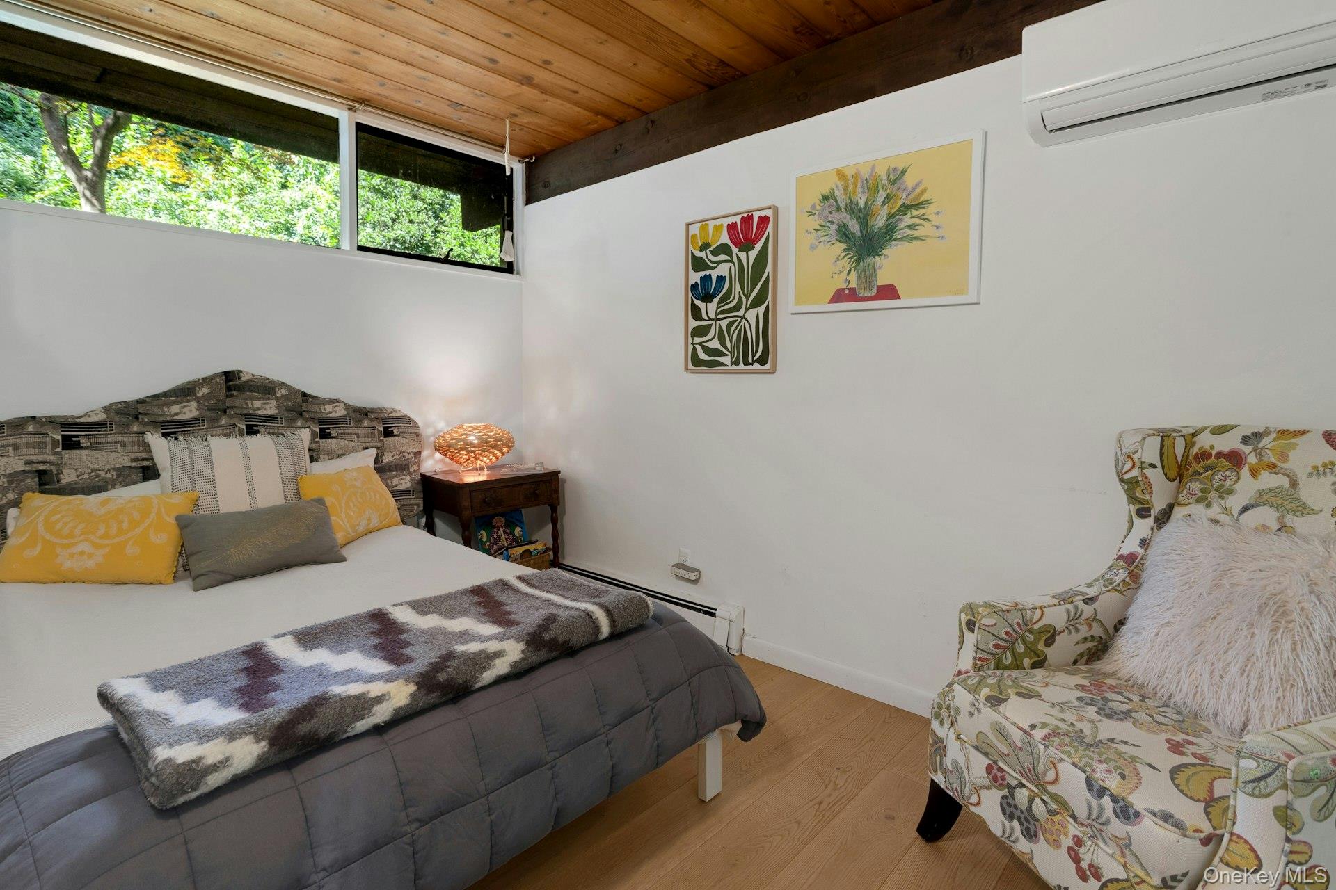 5 Howe Street Property Photo 22