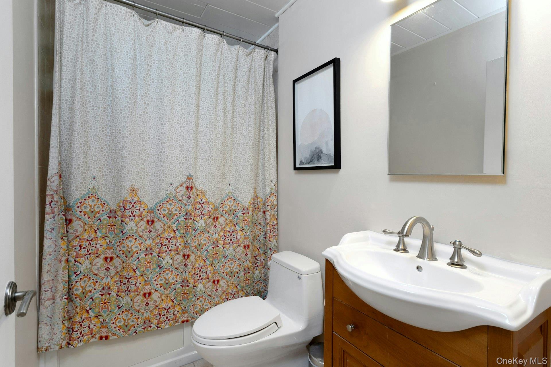 5 Howe Street Property Photo 26