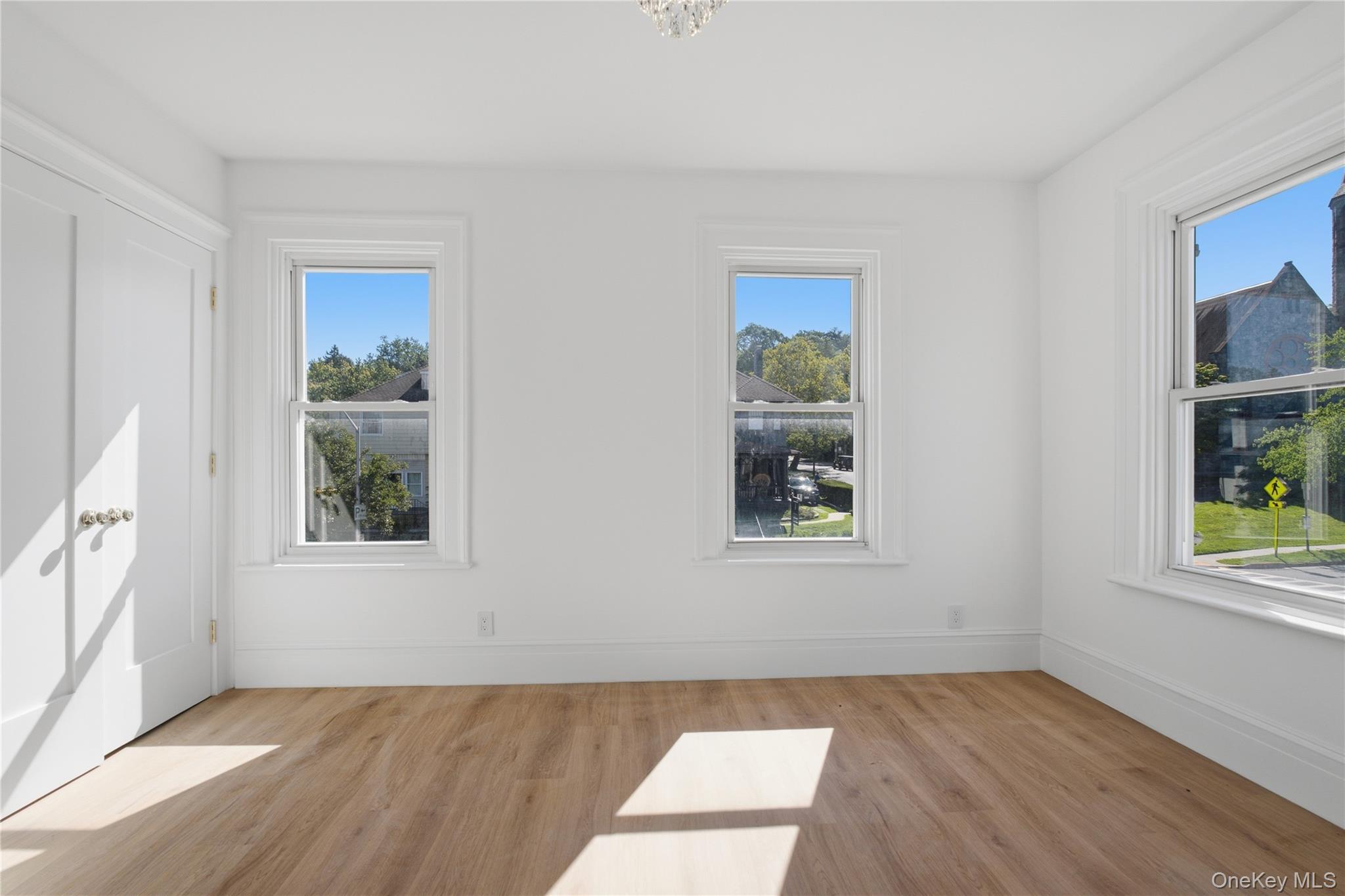 35 South Broadway Duplex Property Photo 13