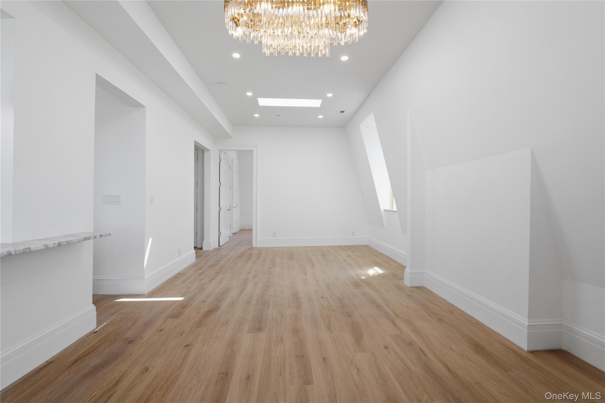 35 South Broadway Duplex Property Photo 27