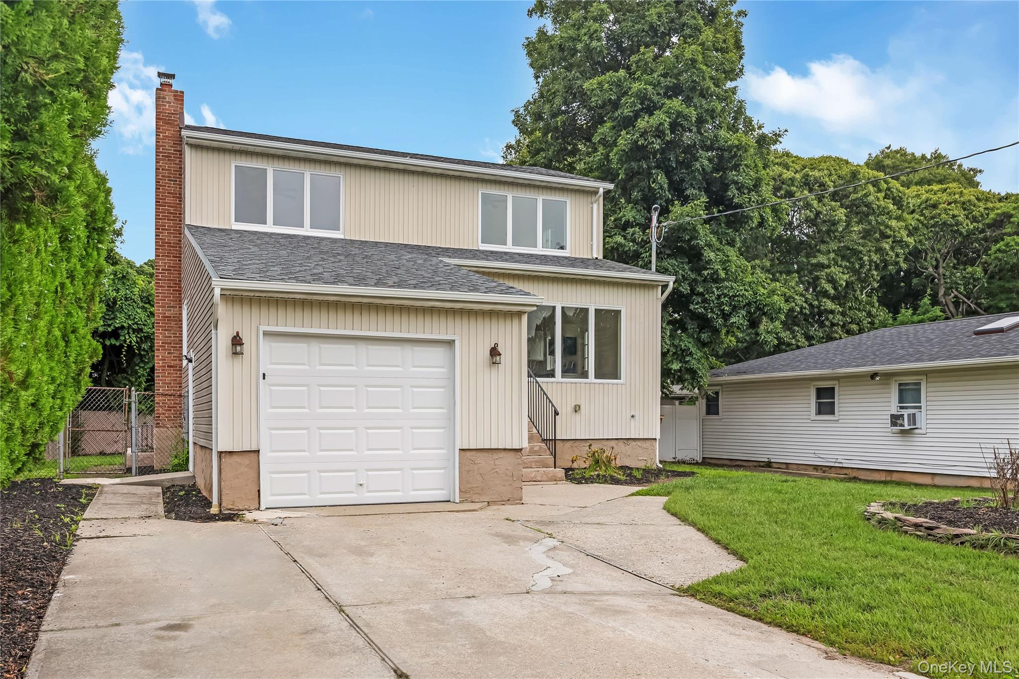 65 Westminster Drive Property Photo 1