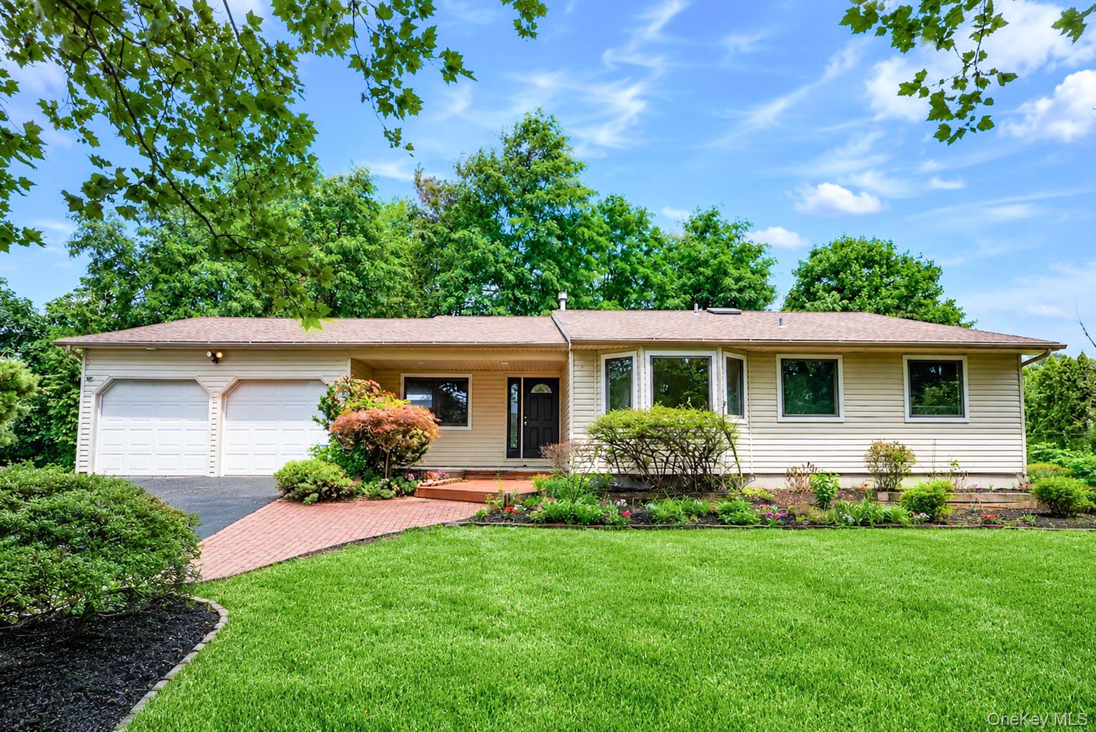 15 Dix Circle Property Photo 1
