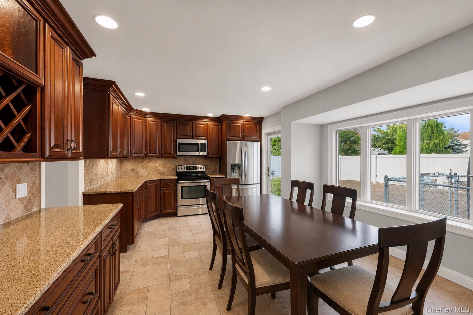 61 Hemlock Lane Property Photo 12