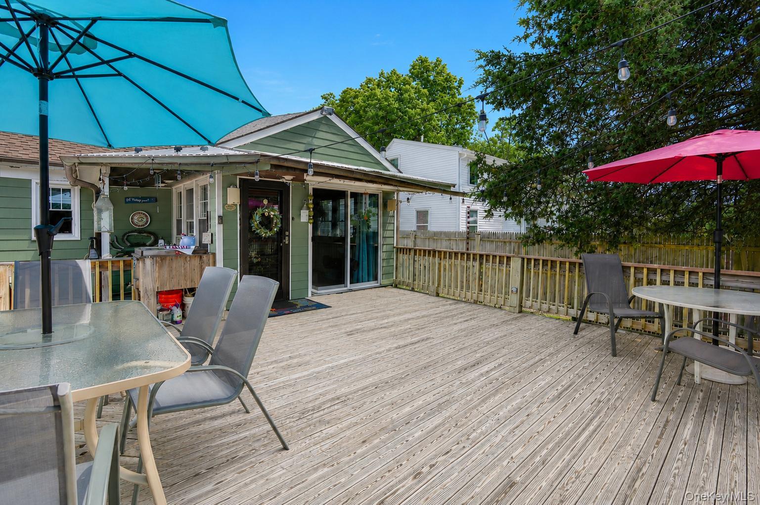 35 Lakeview Avenue Property Photo 11