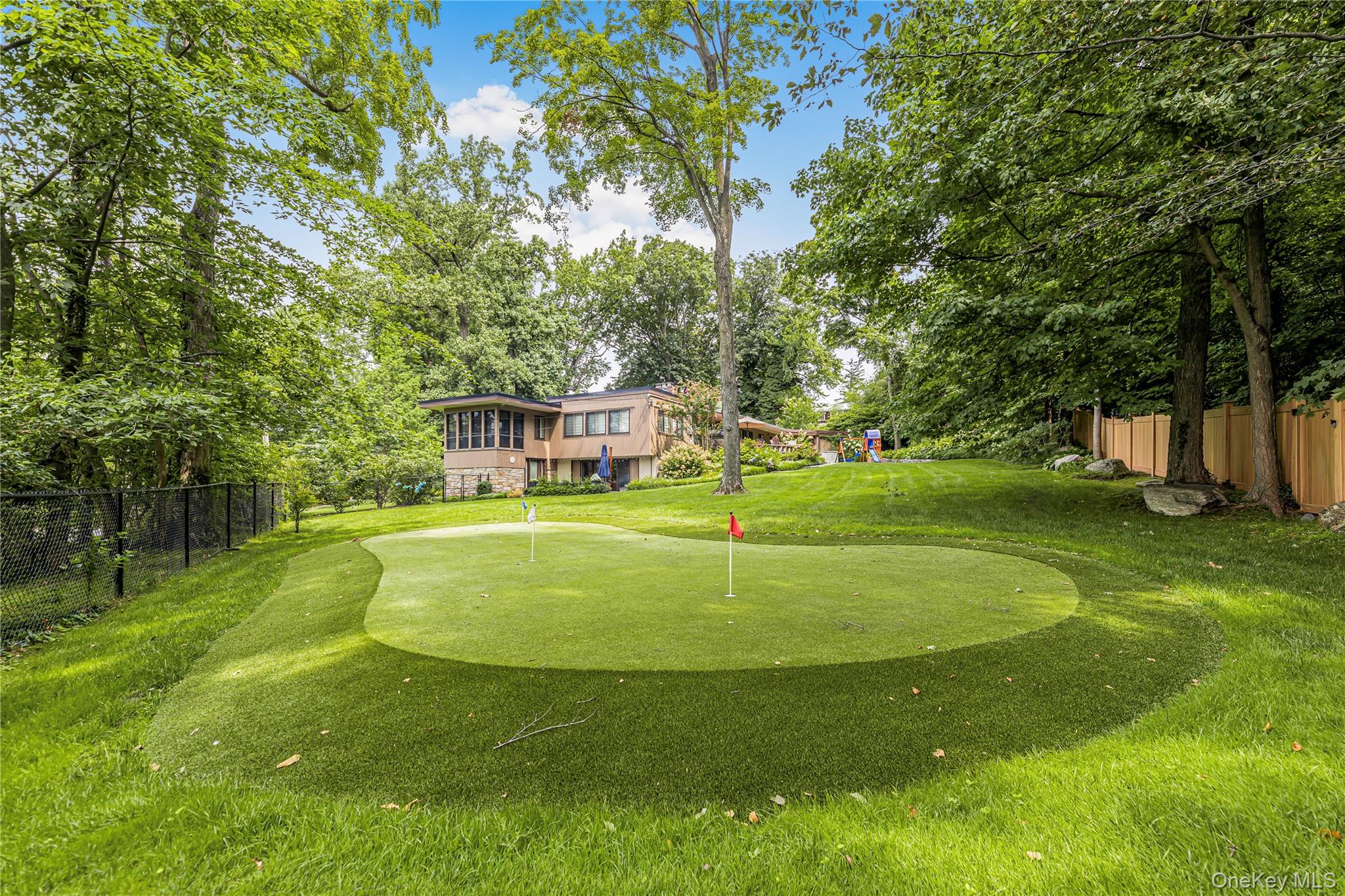 178 Wilmot Road Property Photo 3