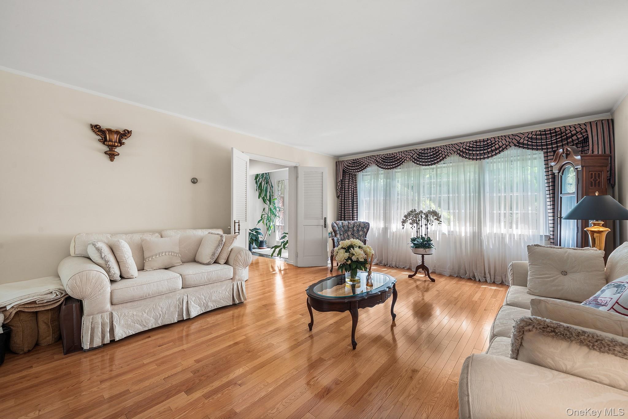 19 Carlton Road Property Photo 10