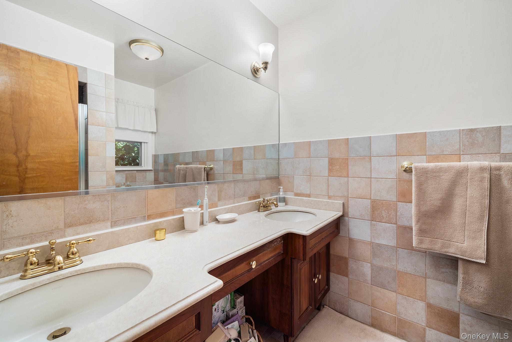 19 Carlton Road Property Photo 27