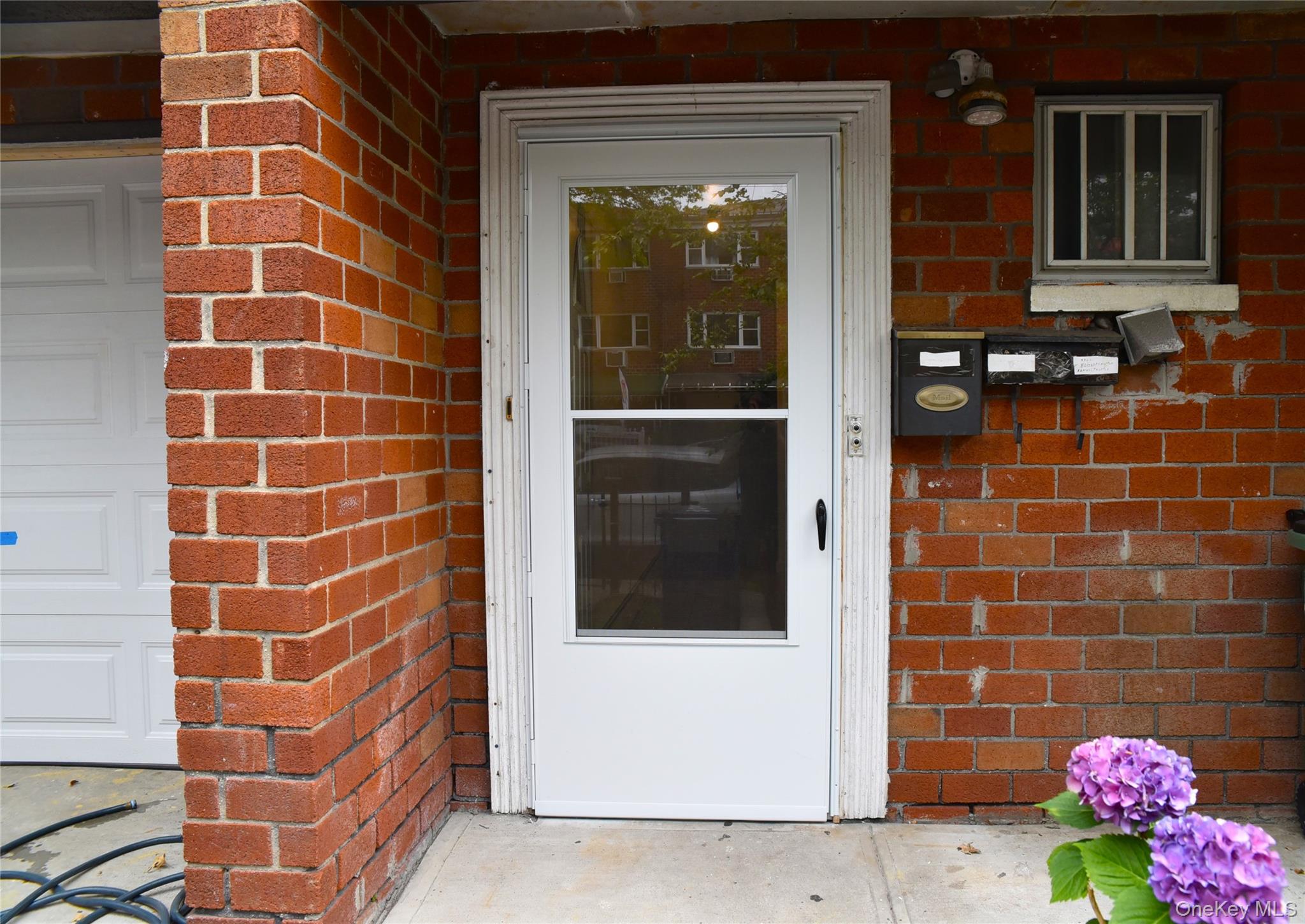 3304 Wickham Avenue Property Photo 4