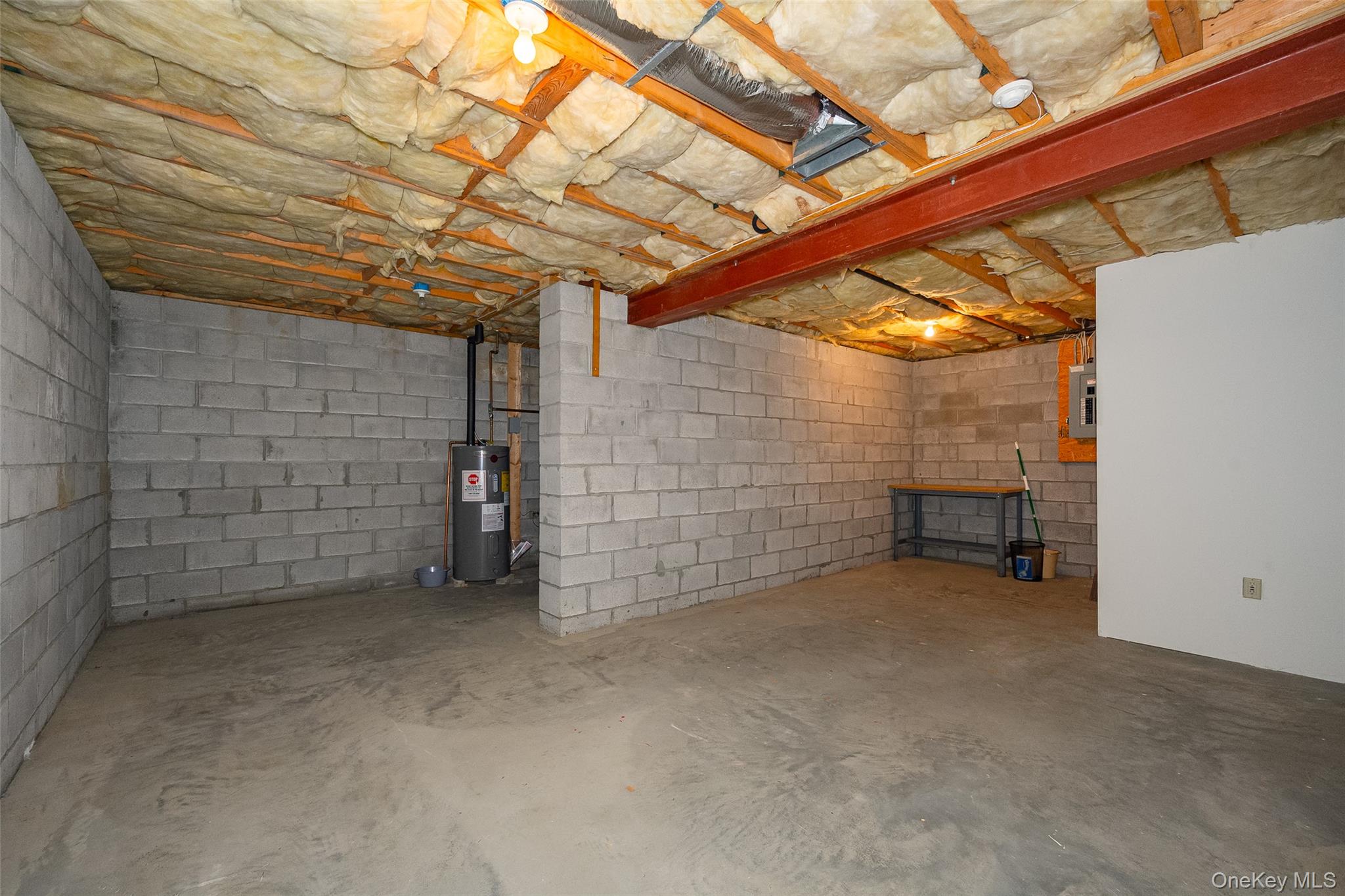28 Tall Tree Lane Property Photo 23